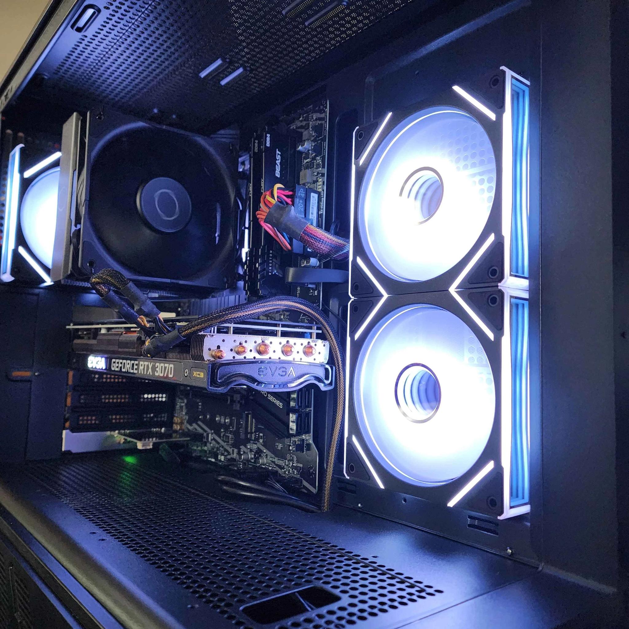 RTX 3070 + Ryzen 7 3700X Gaming PC