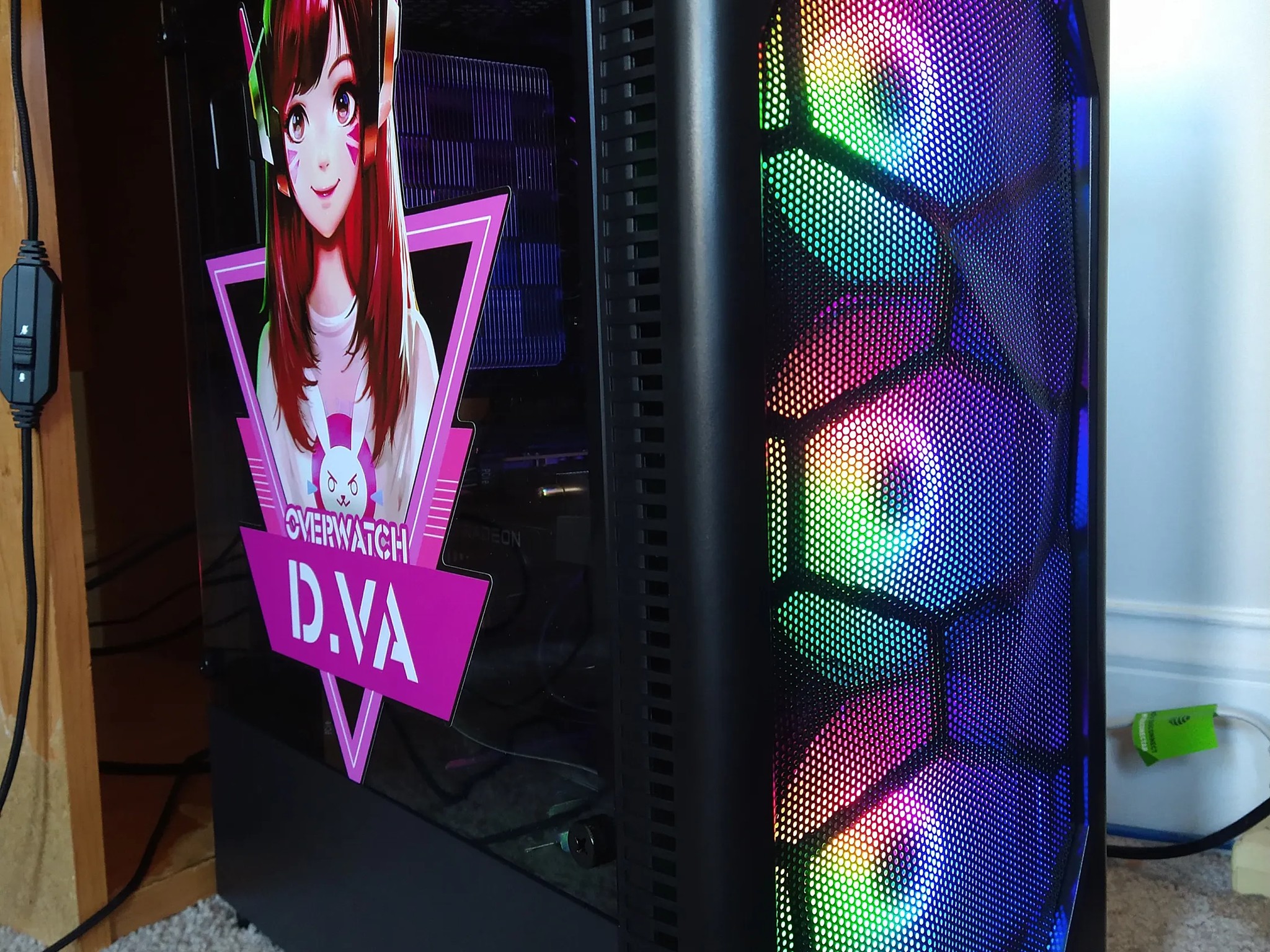 Desktop Gaming PC (RX 6650 XT + Ryzen 7 5800X) - 32GB Ram - 1399 GB SSD - Windows 10