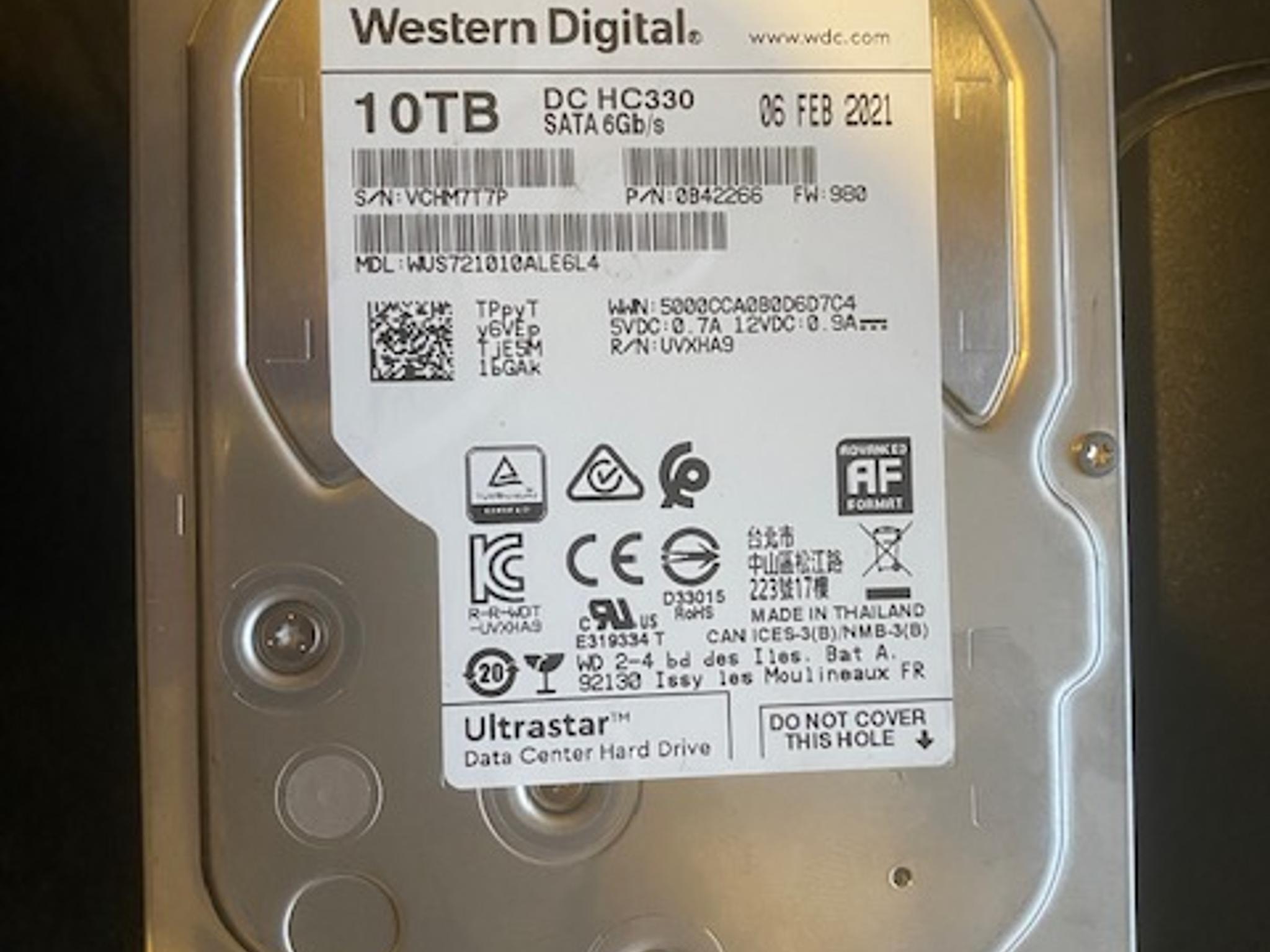WD WUS721010ALE6L4 Ultrastar DC HC330 0B42266 10TB