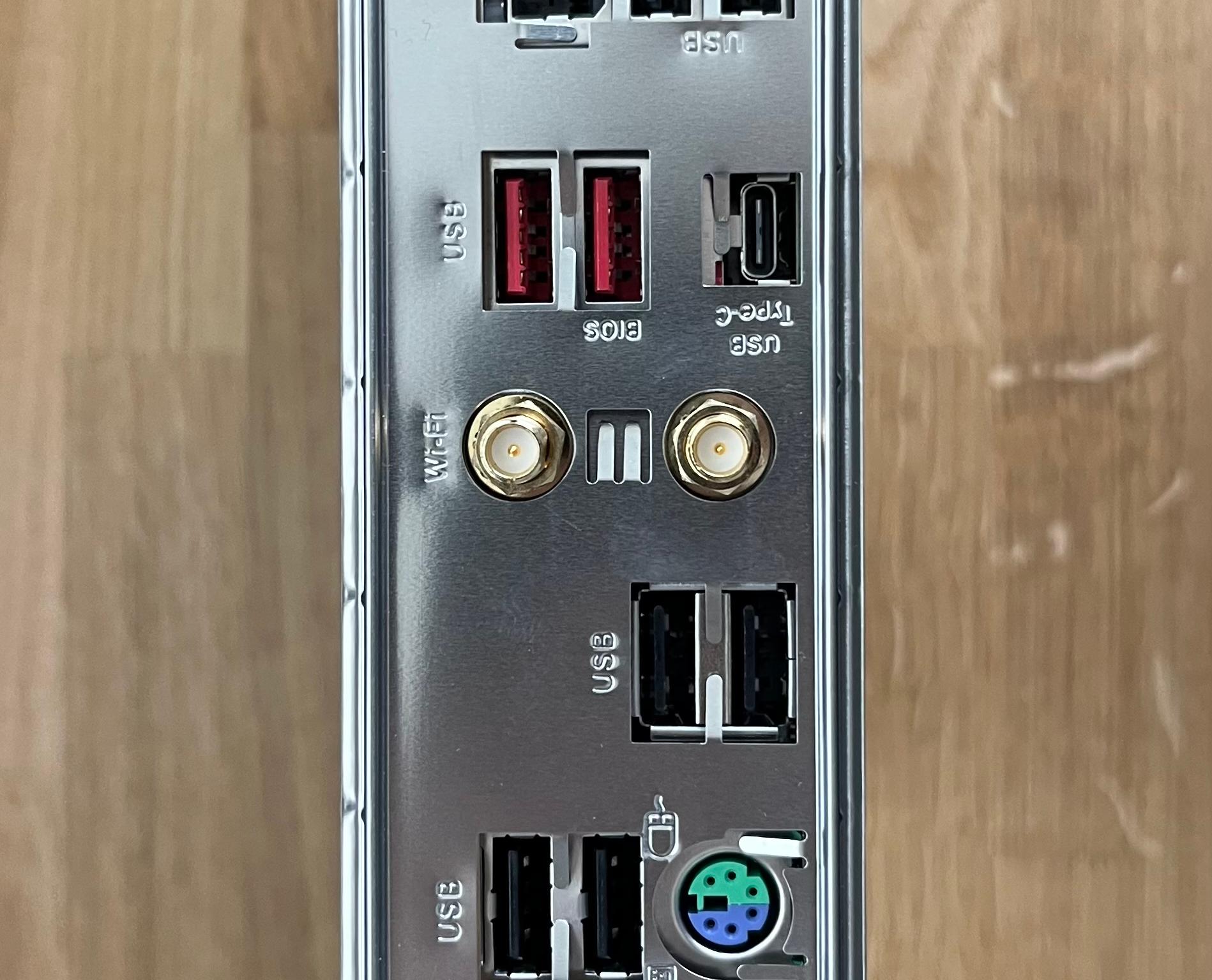 GIGABYTE B650 UD AC - Image 4