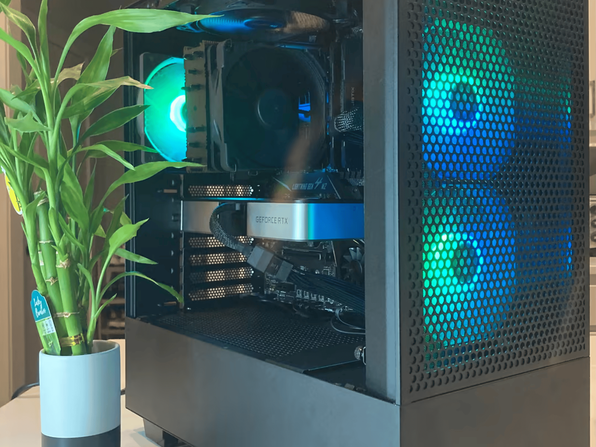 Jetfire/RTX 3060TI, Ryzen 5600x  Gaming PC