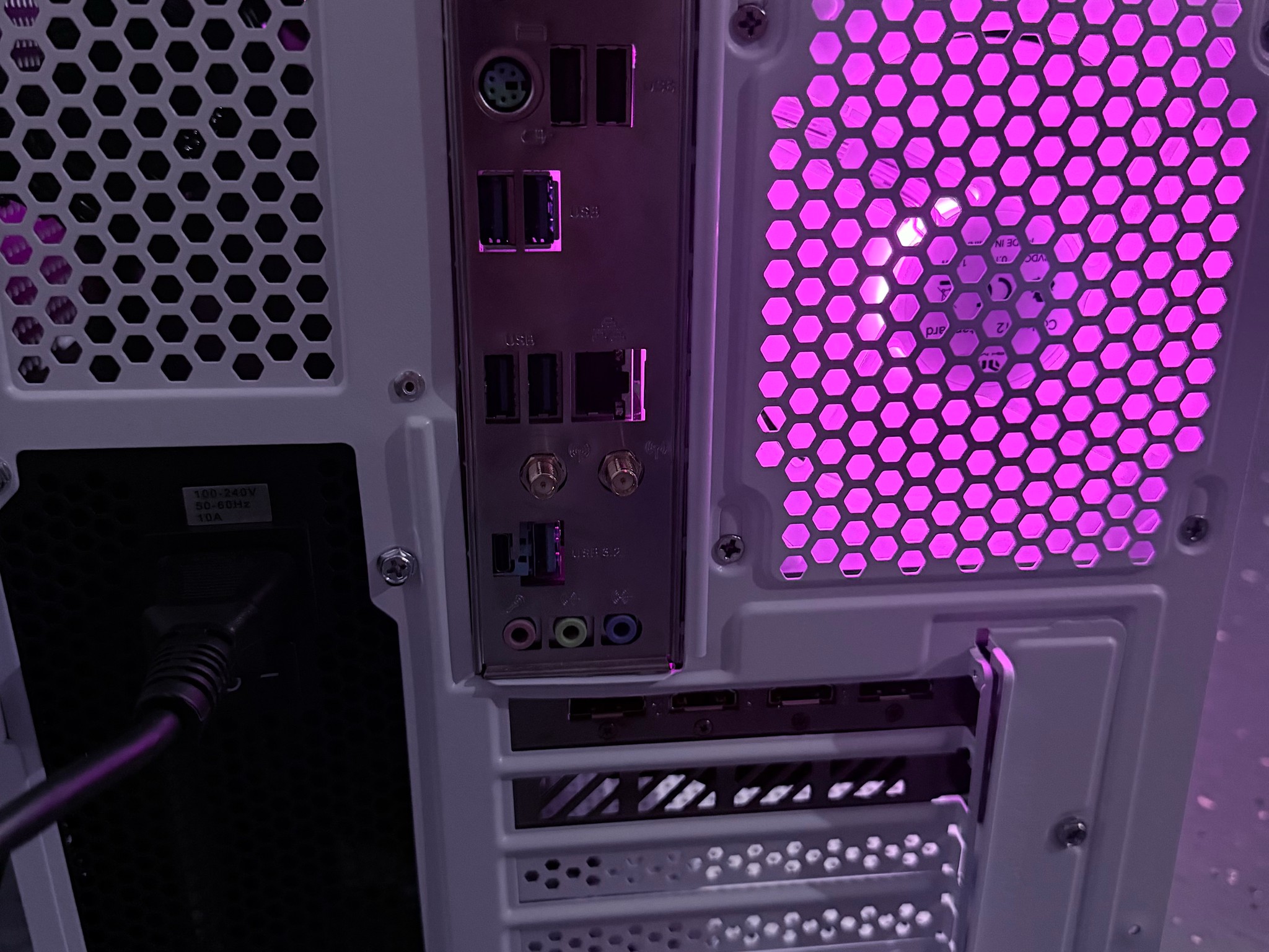 ⚪️"White Lotus"🪷| 1440p Gaming | Ryzen 7 5800X3D  | RTX 4060 | 32B Ram | 1TB NVMe Storage