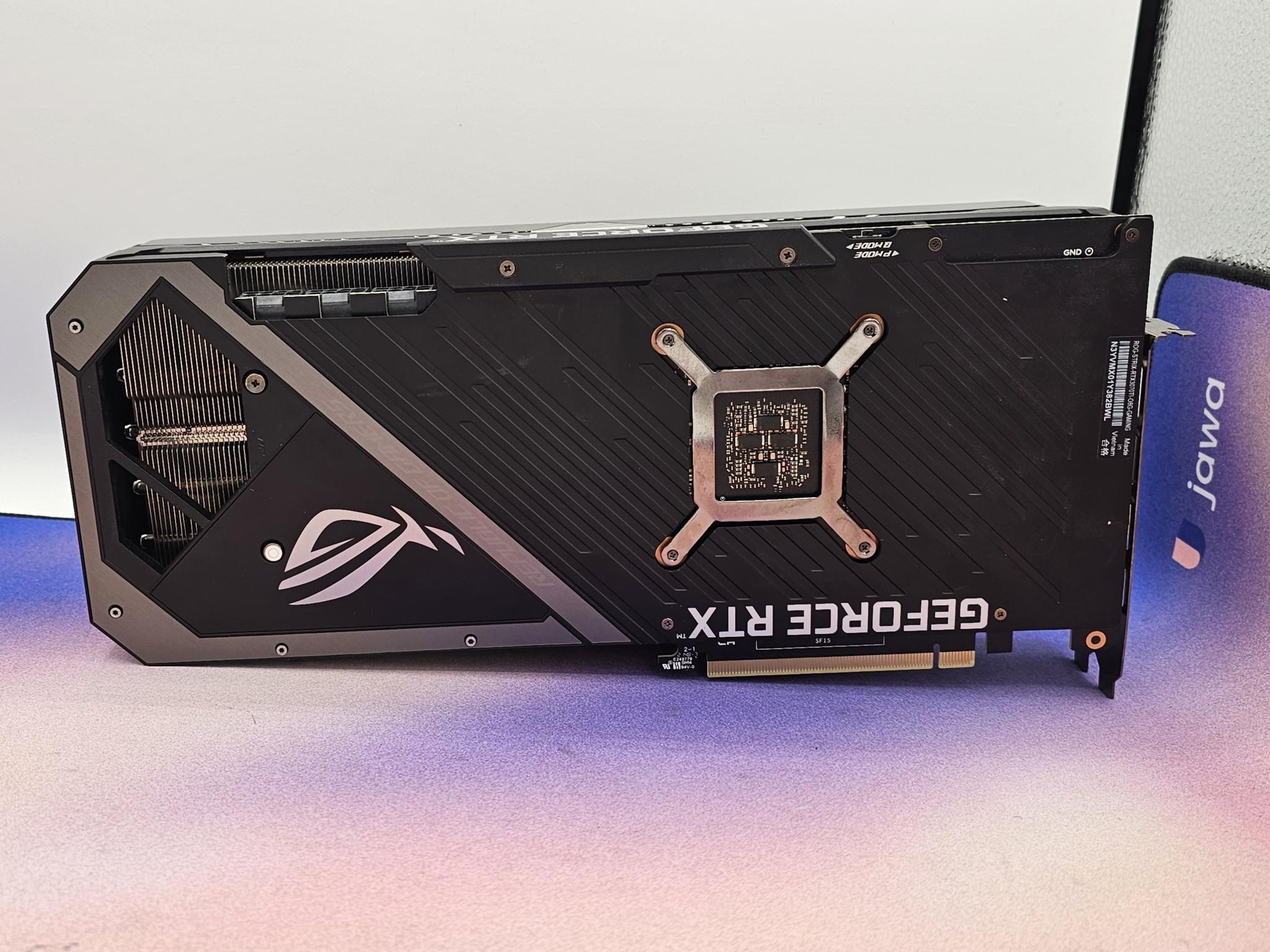 Asus ROG Strix RTX 3070Ti | Jawa