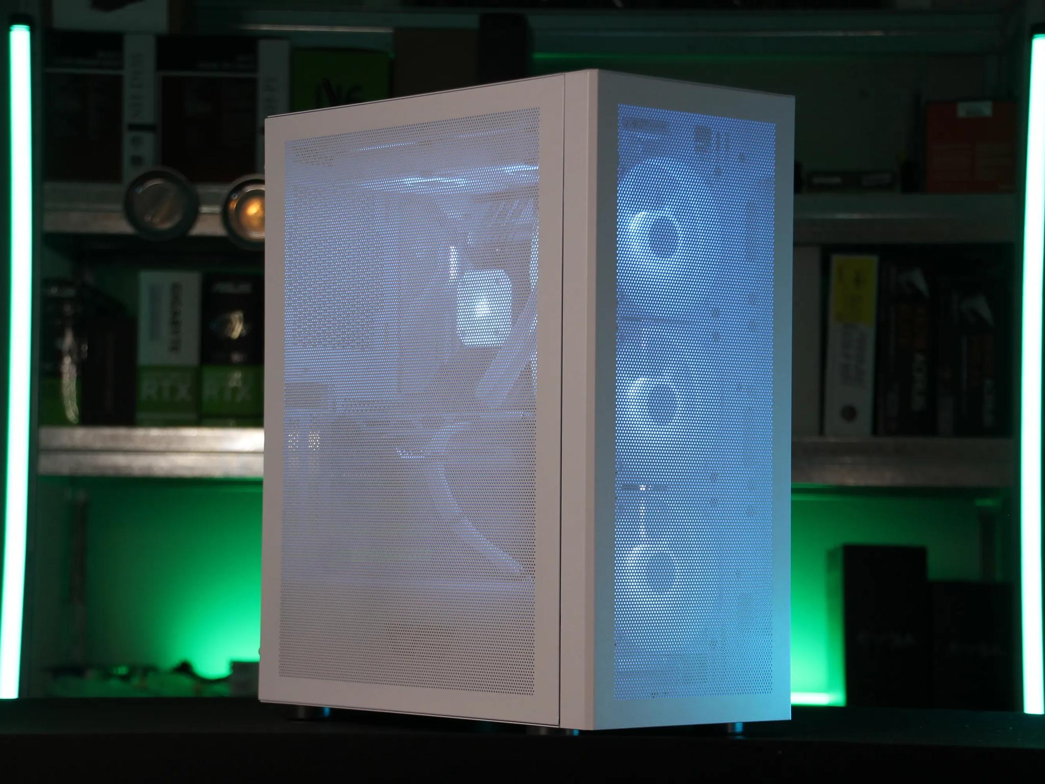 𝘾𝙊𝙈𝙀𝙏 // Intel Core i5-13400F, RX 6600 XT // Mid-range Gaming PC