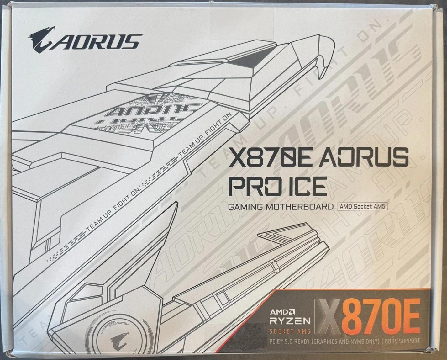 GIGABYTE - X870E AORUS PRO ICE (Socket AM5) AMD X870 ATX DDR5 Wi-Fi Motherboard