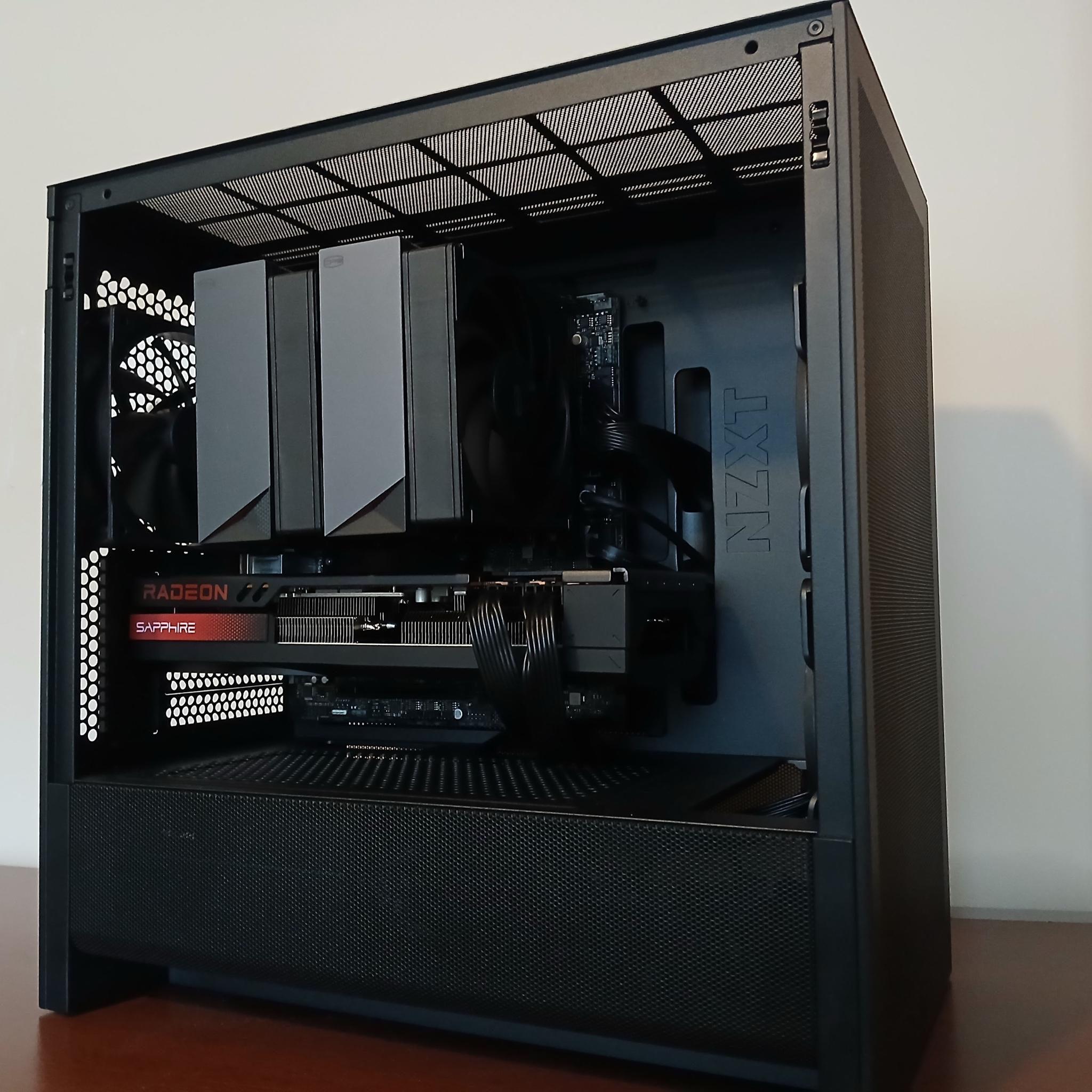 1440P Beast | RX 7800XT 16GB | Ryzen 5 9600X | 32GB RAM