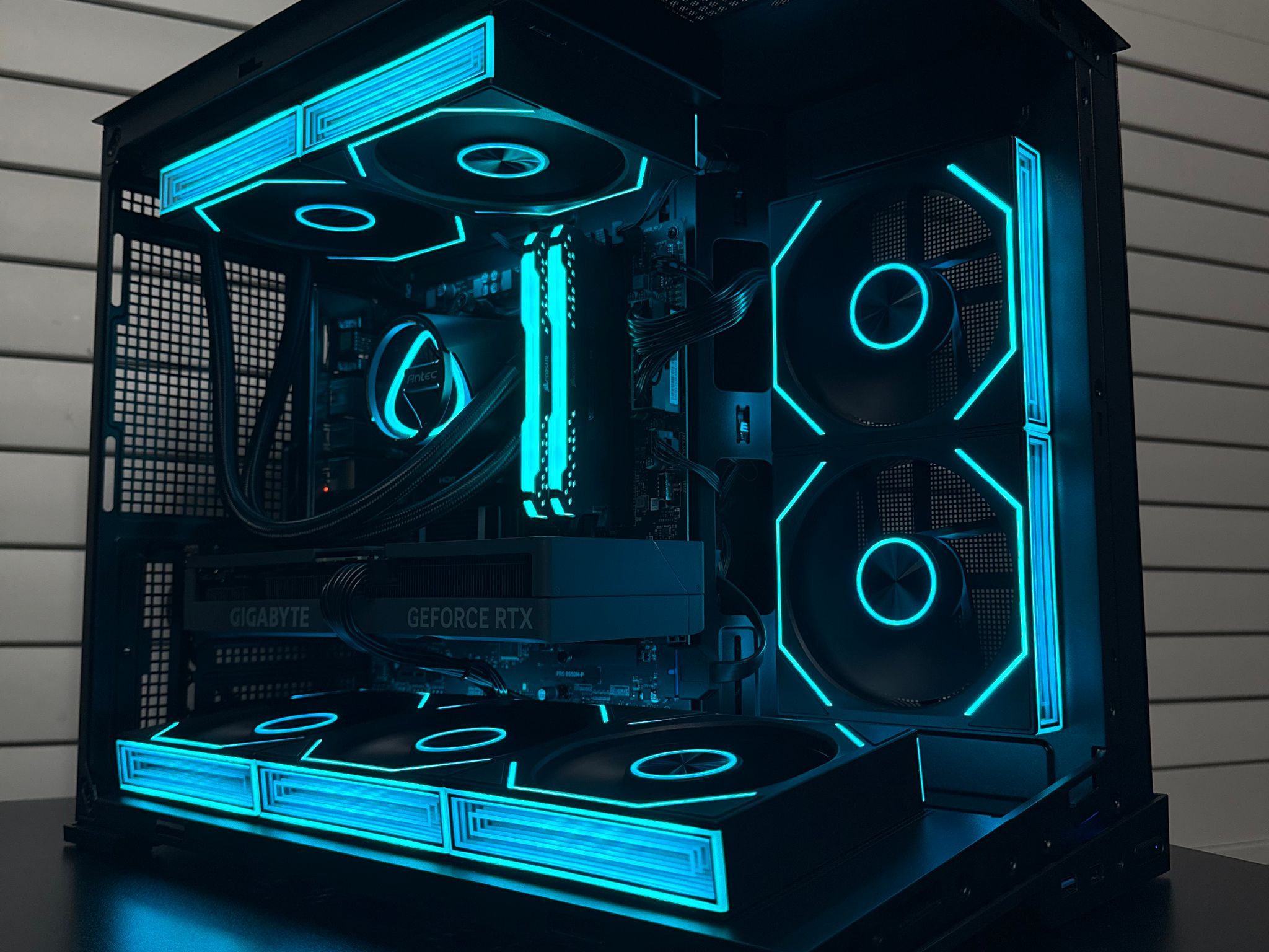 E-Sports Ready Gaming PC | RTX 4060 Ti + Ryzen 5 5600X | 1TB M.2 NVMe