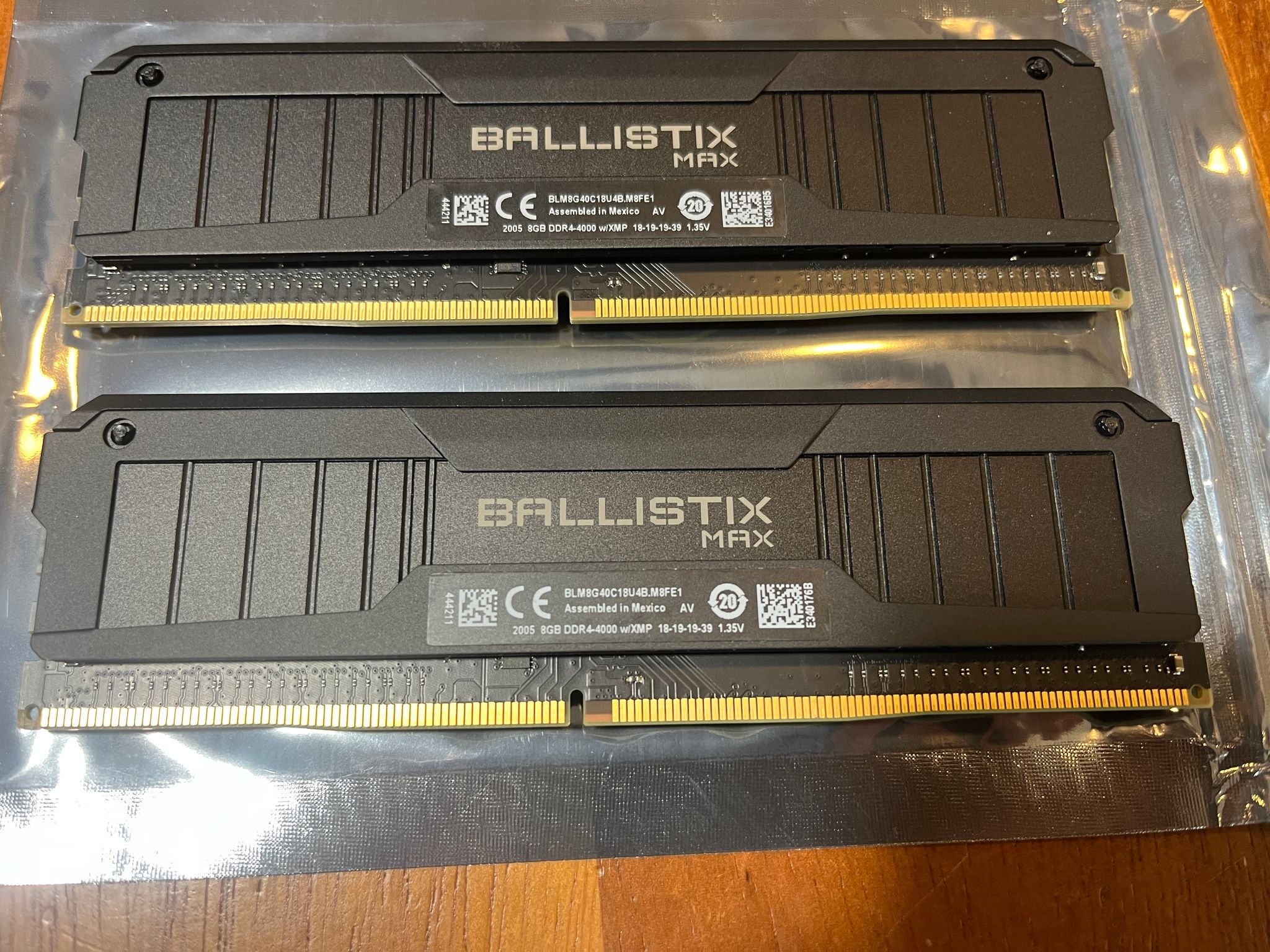 Crucial Ballistix Max 16GB (2x8GB) RAM DDR4 4000MHz BLM8G40C18U4B.M8FE1