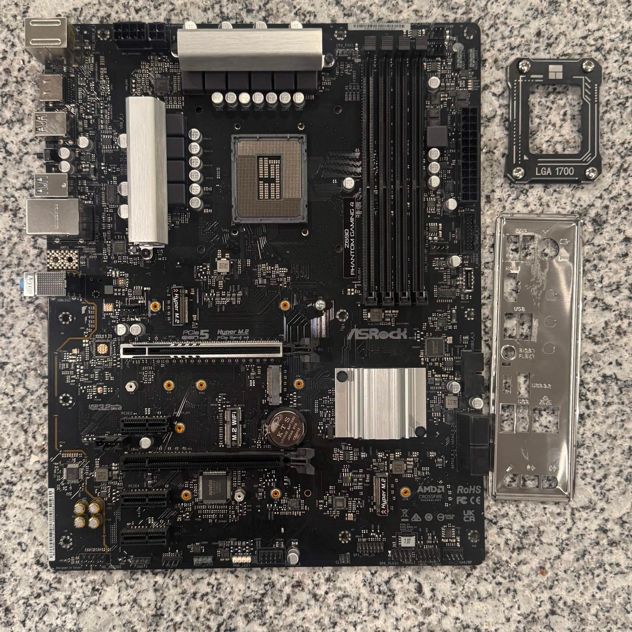 ASRock Z690 Phantom Gaming 4 (DDR4)