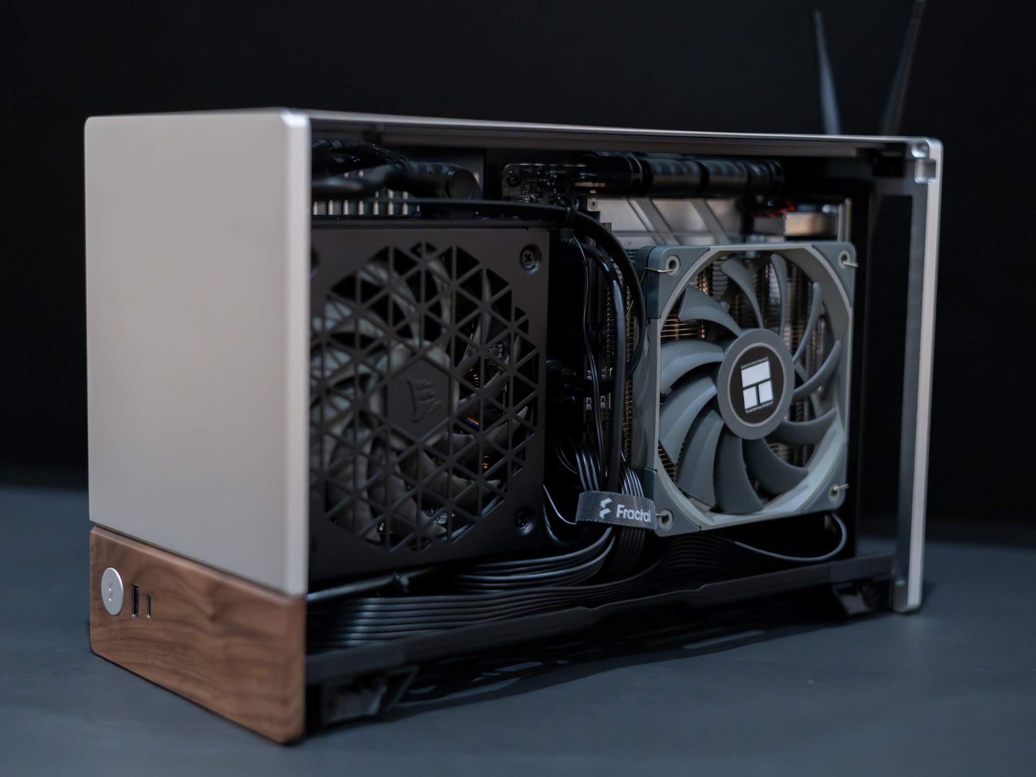 RTX 3080, i5 12600kf, 2TB NVME, 32gb RAM, High-end ITX Gaming PC