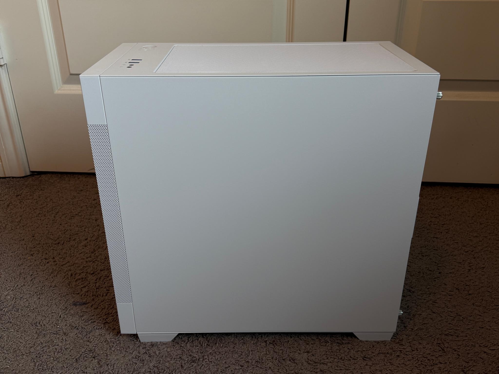 Lian Li LANCOOL 205M (White - Tempered Glass) - Image 4