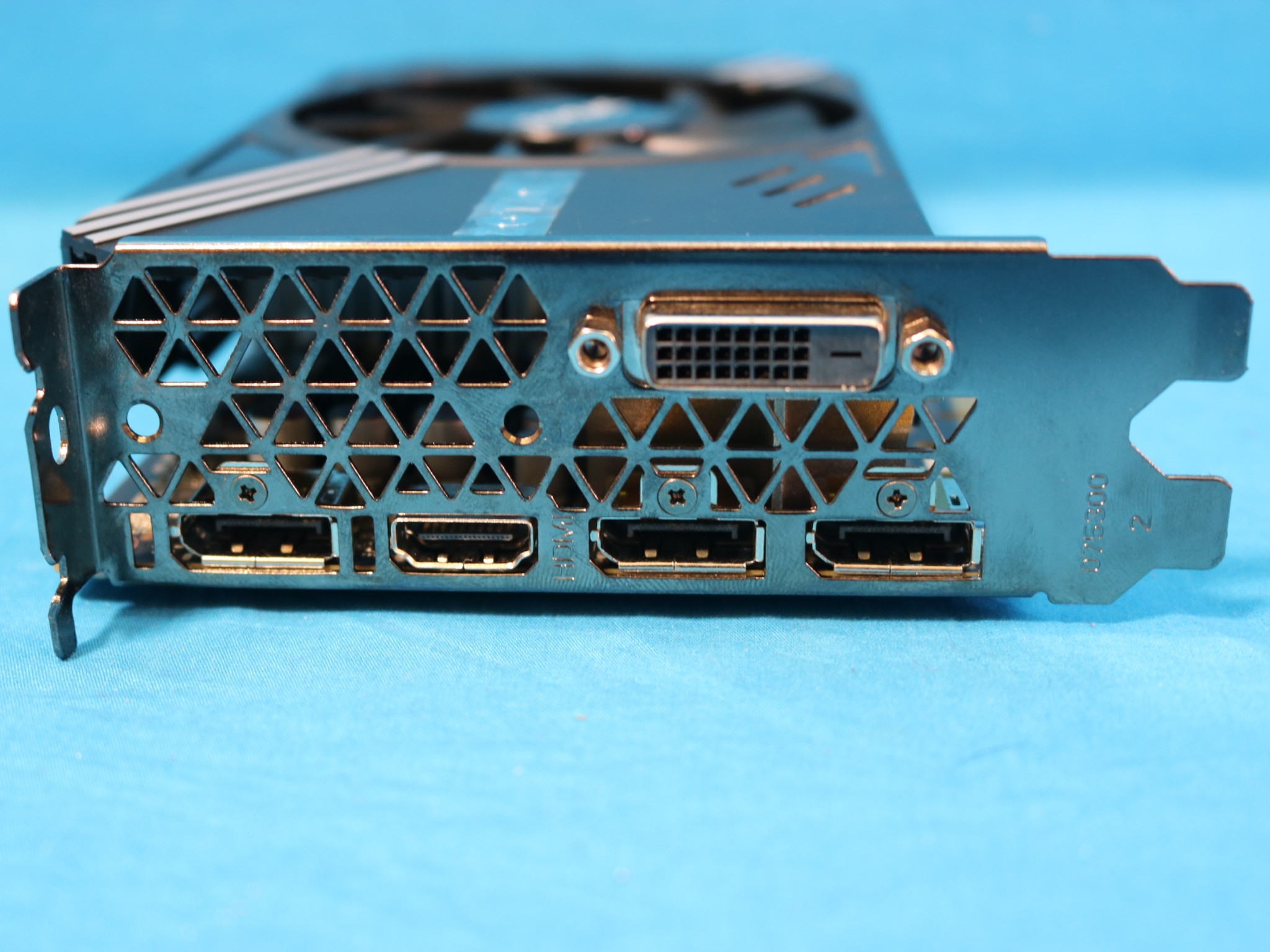 Zotac GeForce GTX 1060 3GB 192Bit GDDR5 PCIe 3.0 x16 Desktop GPU ZT-P10610A-10L