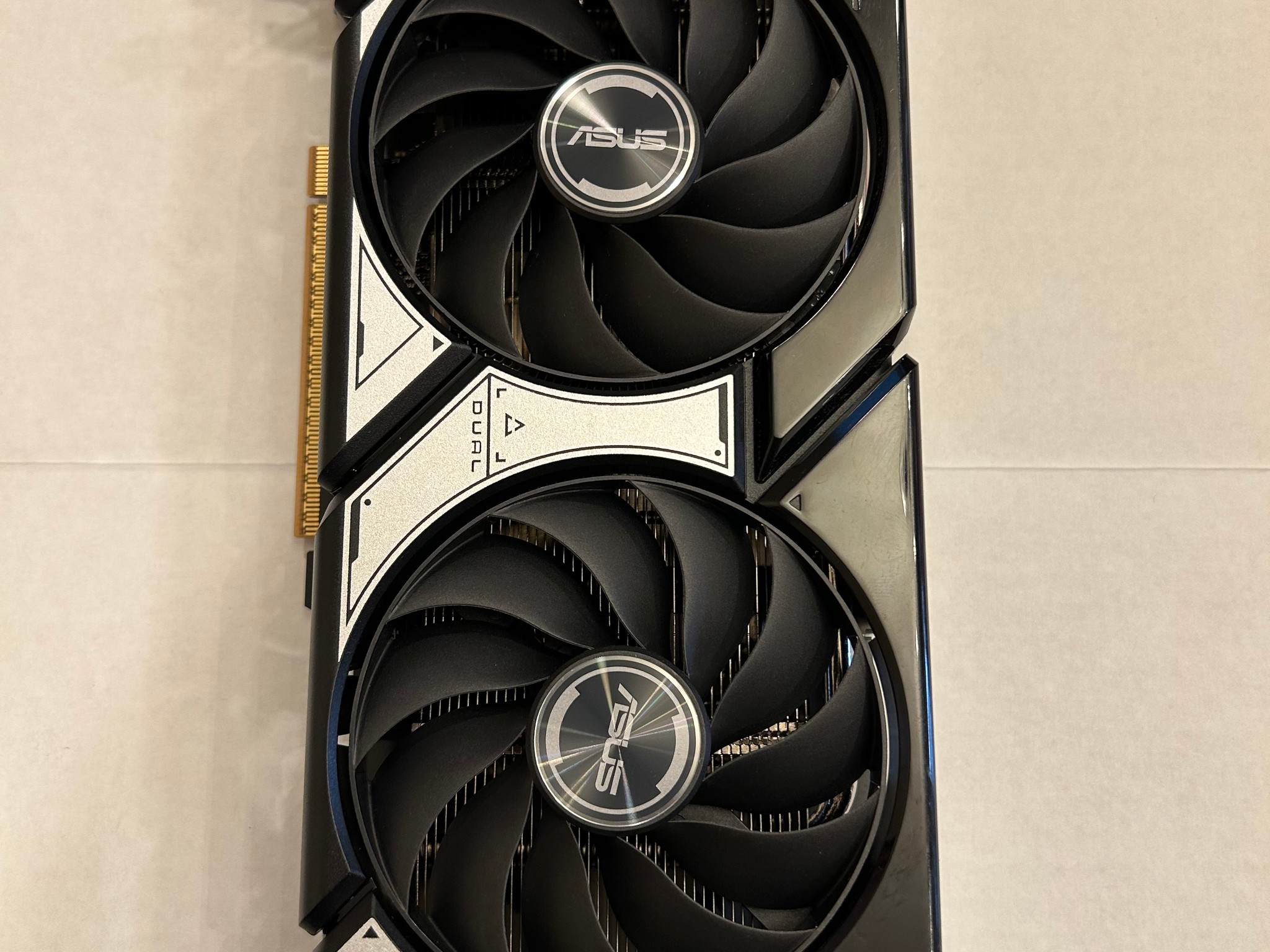 ASUS Dual GeForce RTX 5060 8GB GDDR7 OC Edition