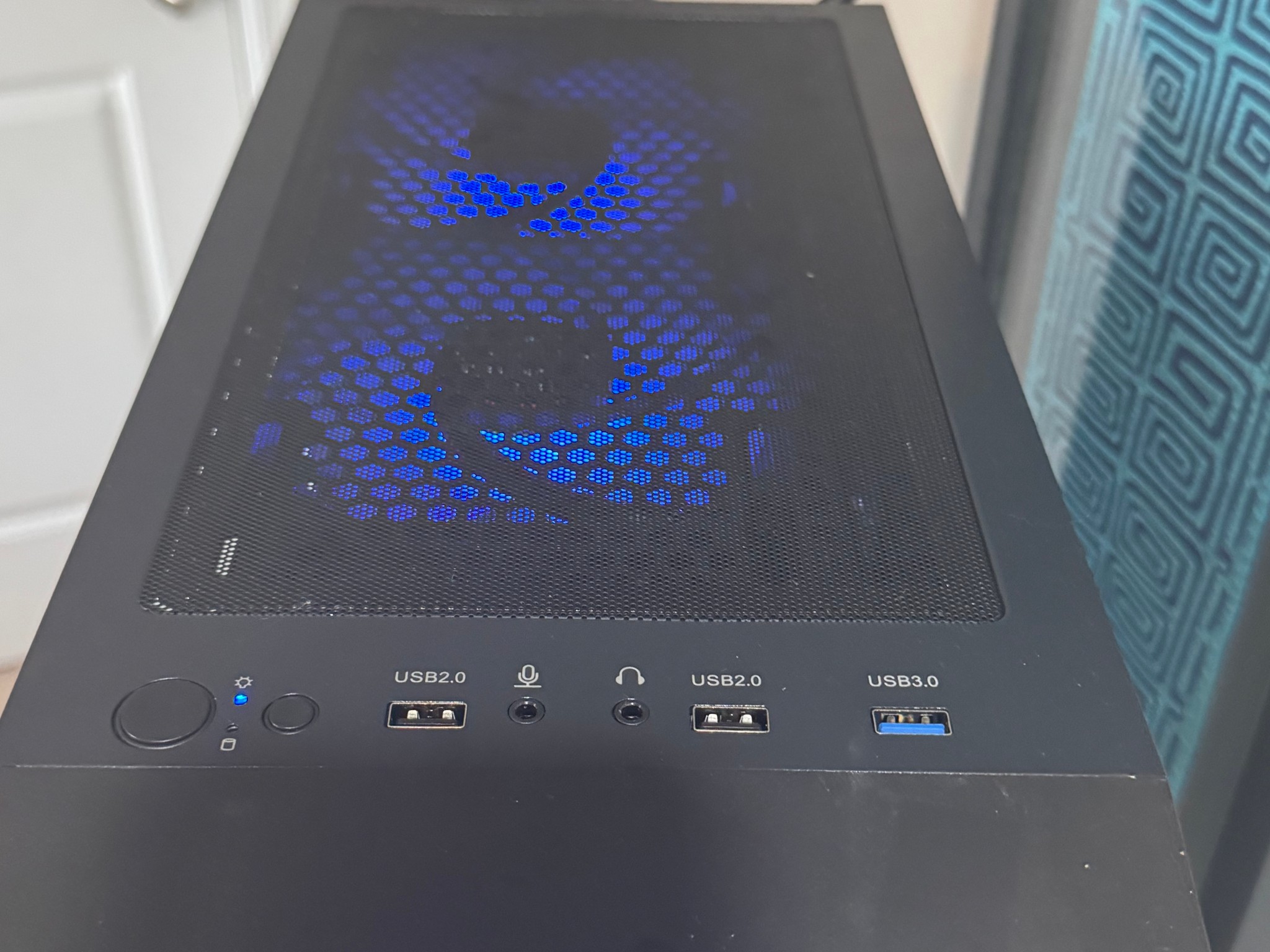 Awesome i9 9900 RX 6600 8 GB Gaming System