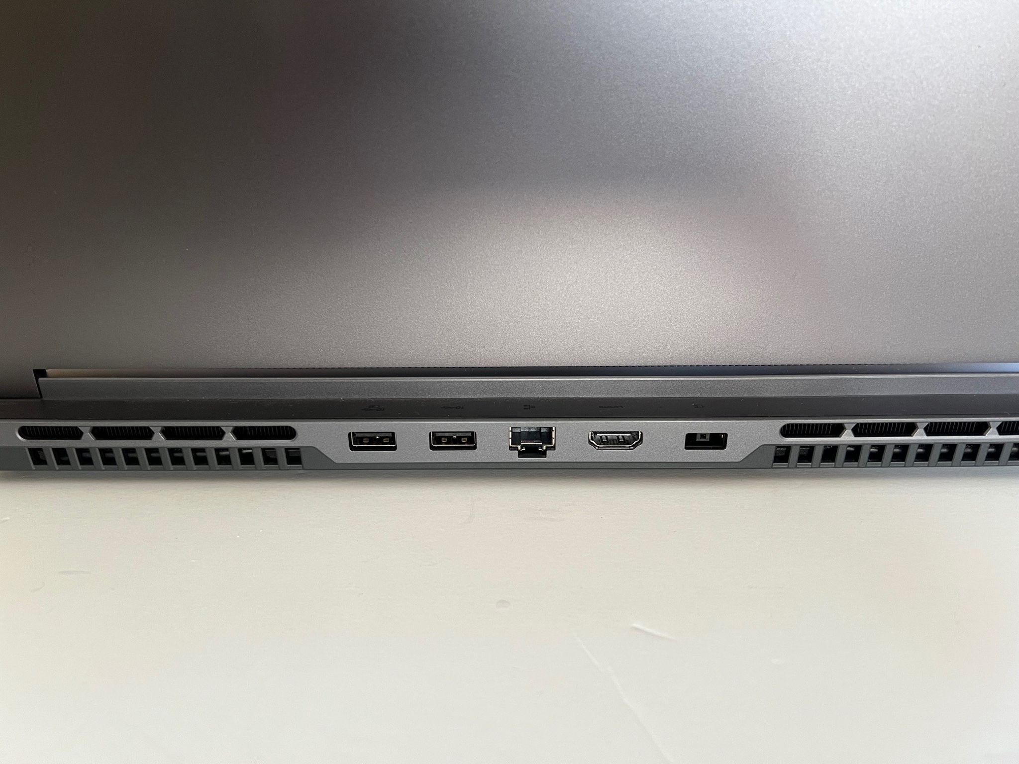 Ryzen 7840HS, 4060 Lenovo Legion Slim 5 Laptop 32GB DDR5, 1TB SSD, 16" QHD+ 165Hz I...