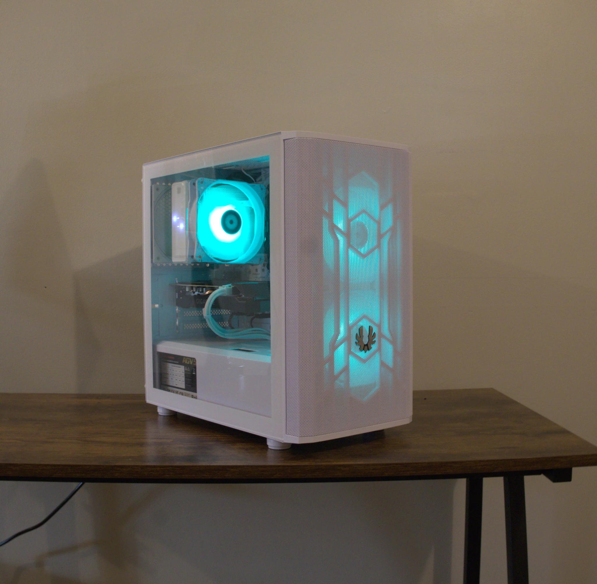 White Gaming PC – RTX 2060 • Ryzen 5 5500 • 16GB RAM • 1TB Samsung SSD