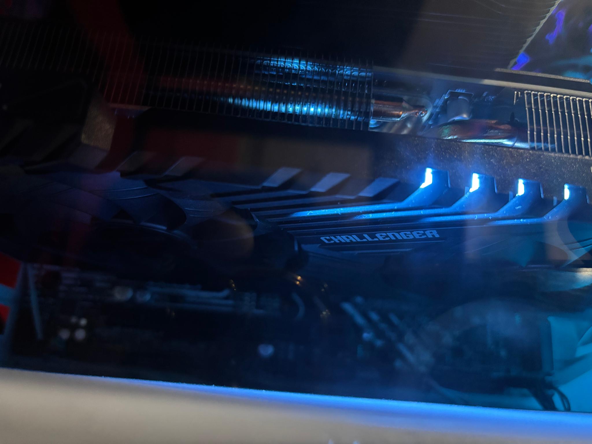 ASRock Challenger OC Radeon RX 7800 XT 16 GB VRAM