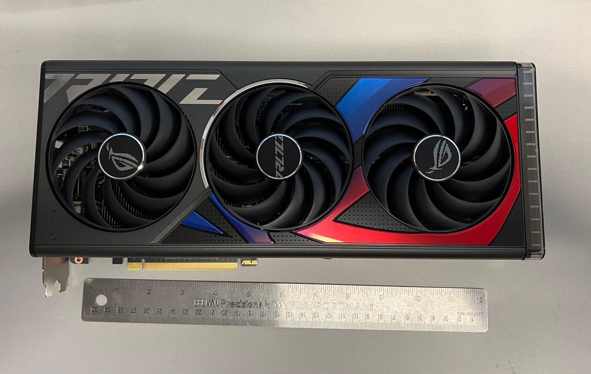 GeForce RTX™ 4070 Ti Super ASUS ROG Strix 16GB GDDR6X