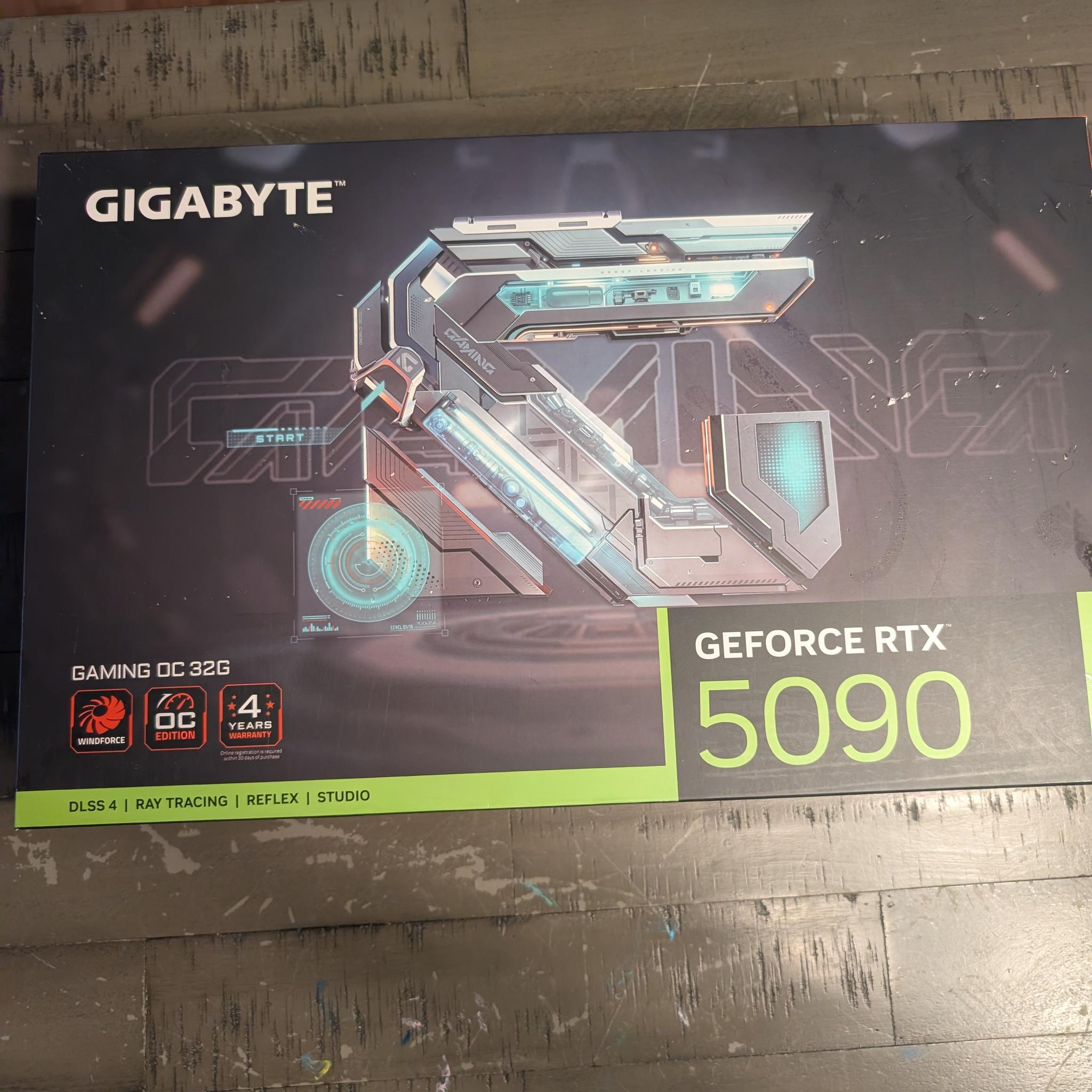 GIGABYTE GeForce RTX 5090 GAMING OC 32G
