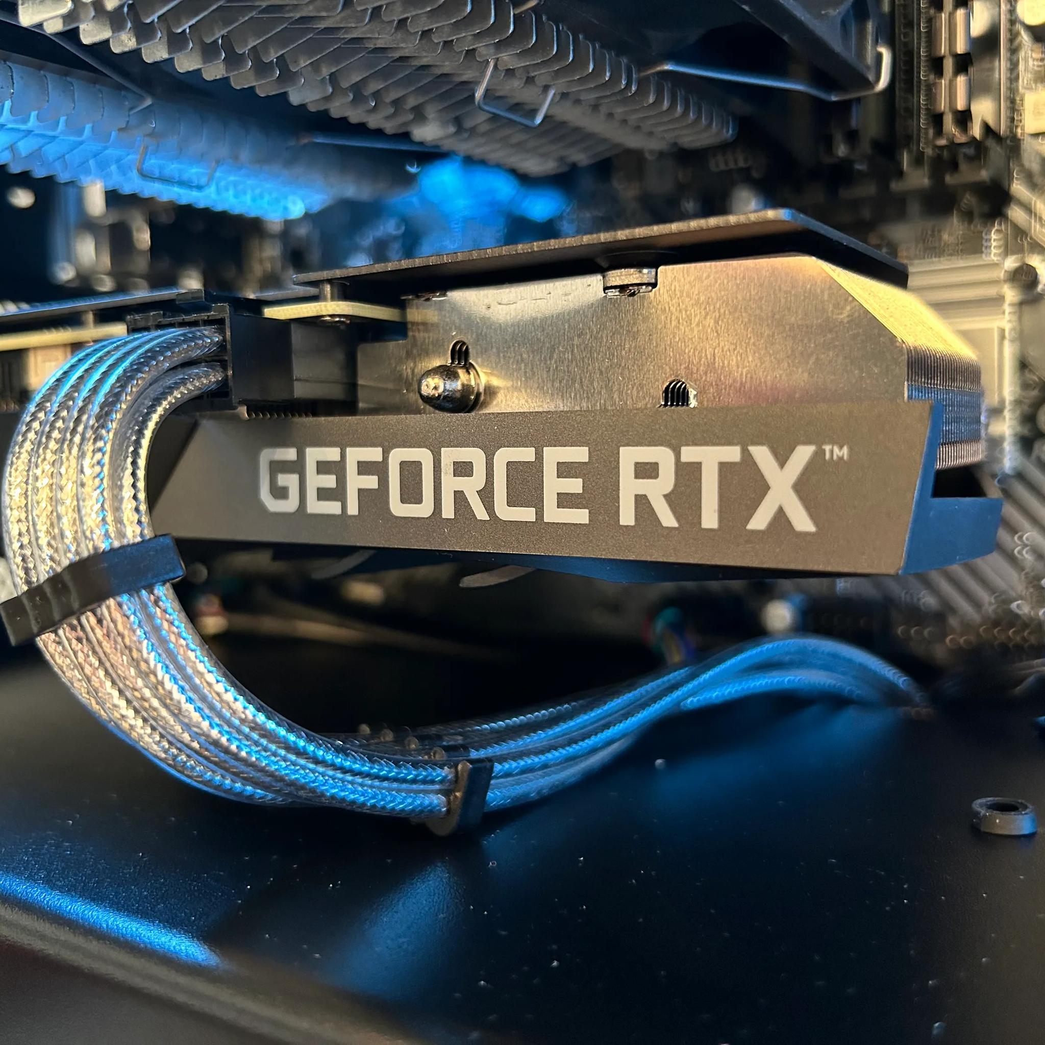 Gaming Pc (Ryzen 5 2600X / Rtx 3060)