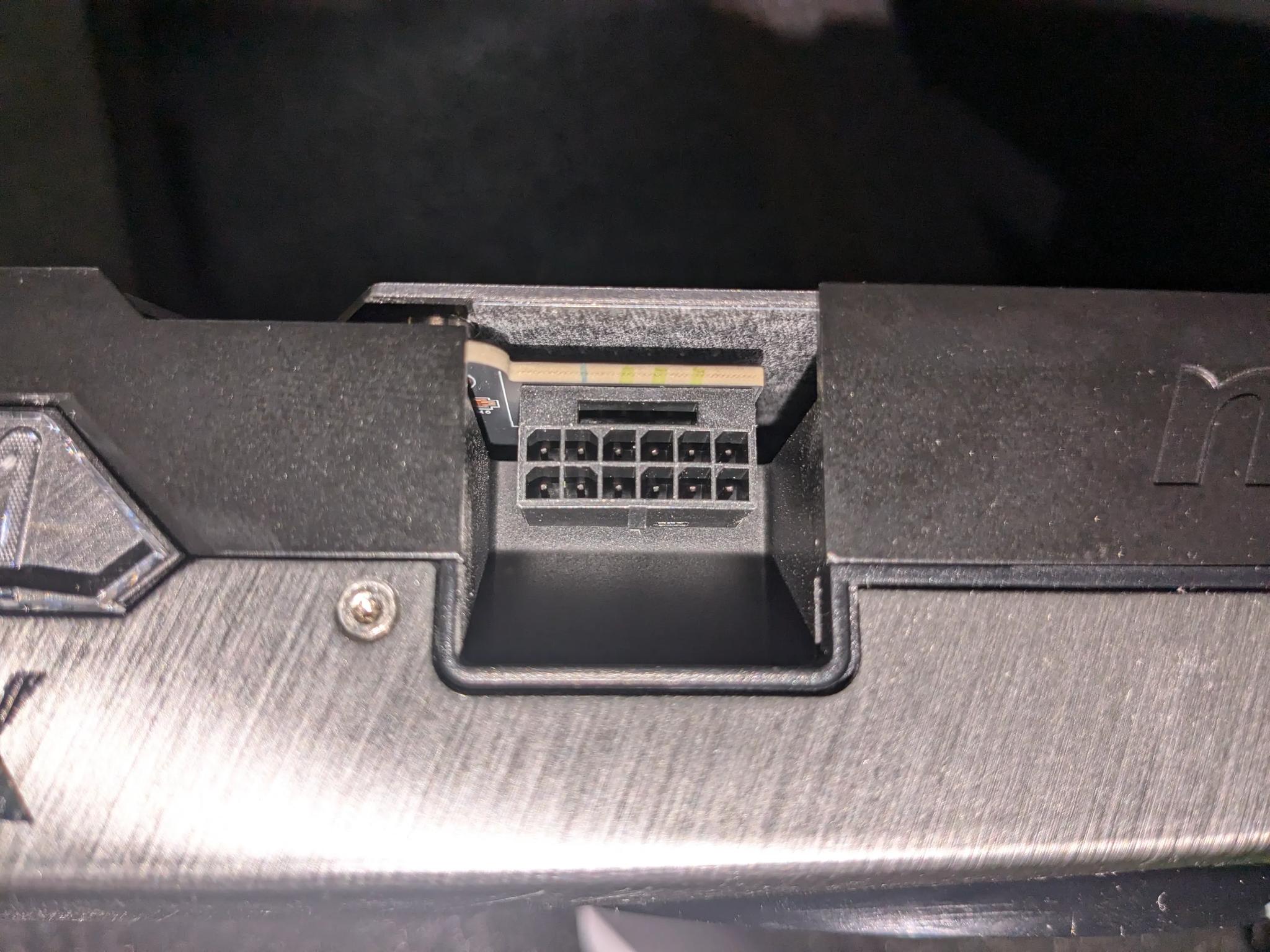 Nvidia RTX 5080 Msi Suprim liquid Soc edition