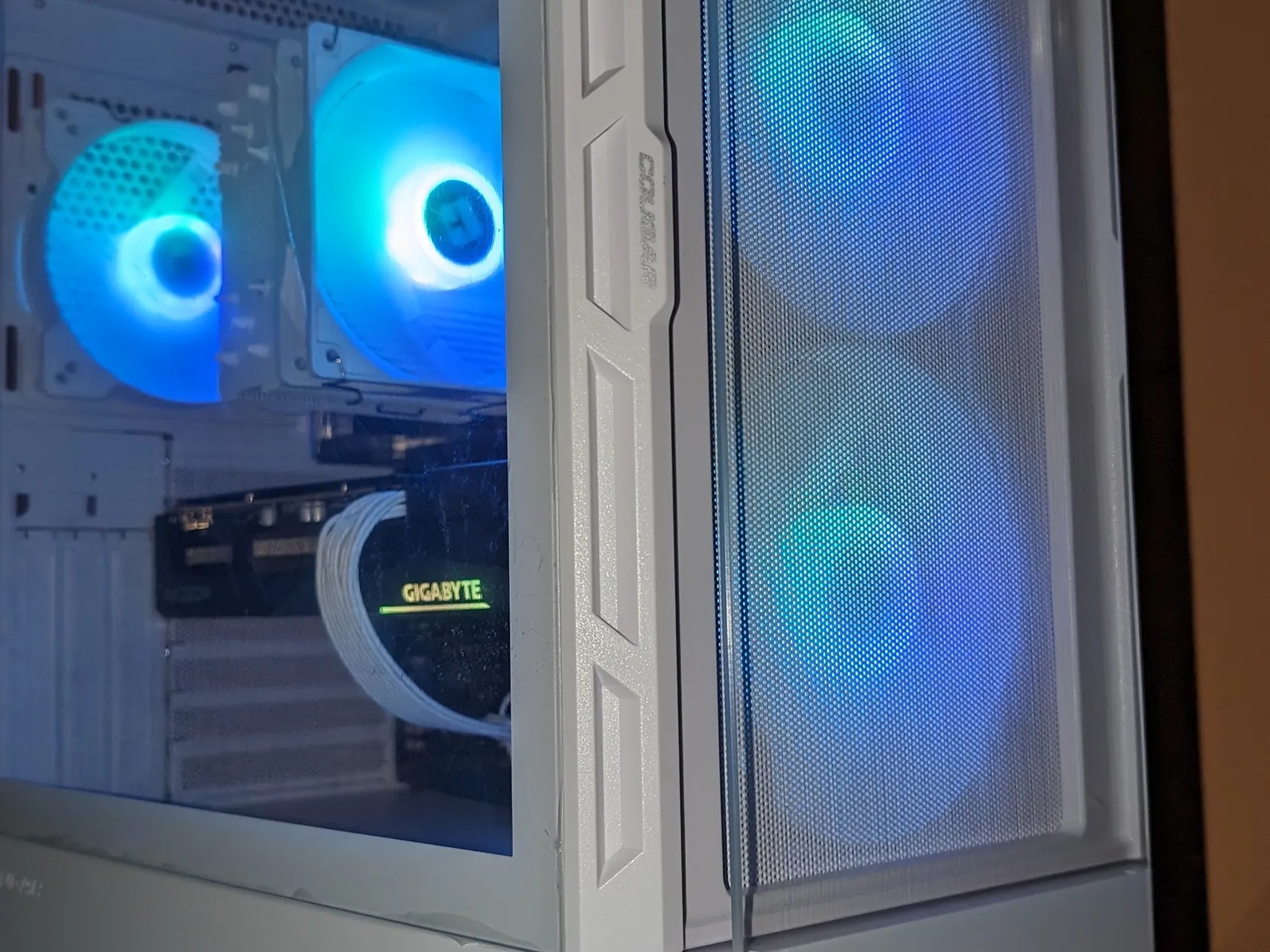 5600X3D|16GB|1TB NVME SSD|RX 7600 8GB