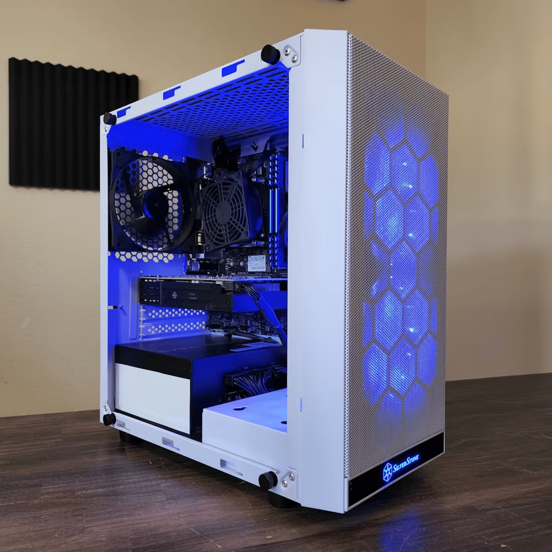 Intel Core i3 10100F // AMD Radeon RX5500 4GB // Silicon Power 16GB 3200MHz