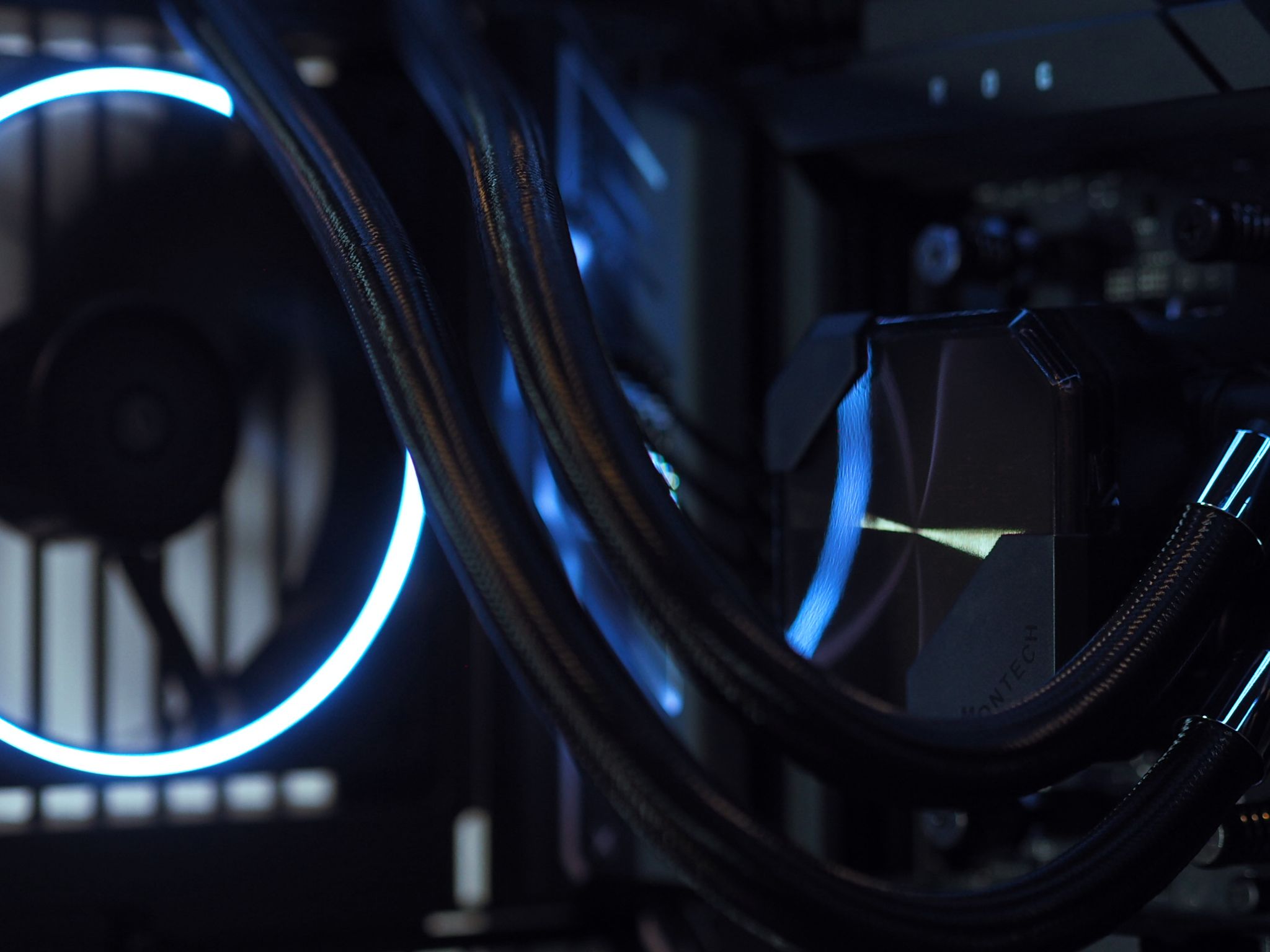 The NOVA: 9800X3D, 9070XT, 32GB, 2TB, 850W Plat, W11 Pro