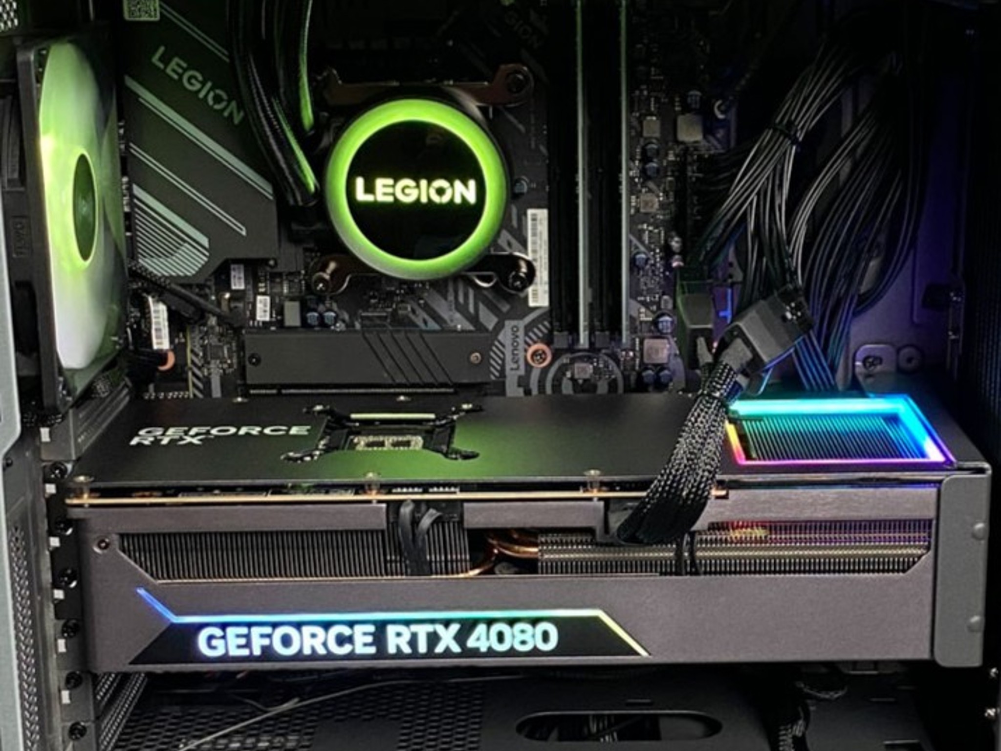 👑THE 4K Gaming King👑 i9 14900KF | RTX 4080 | 32GB DDR5 RAM | Liquid Cooled | WiFi
