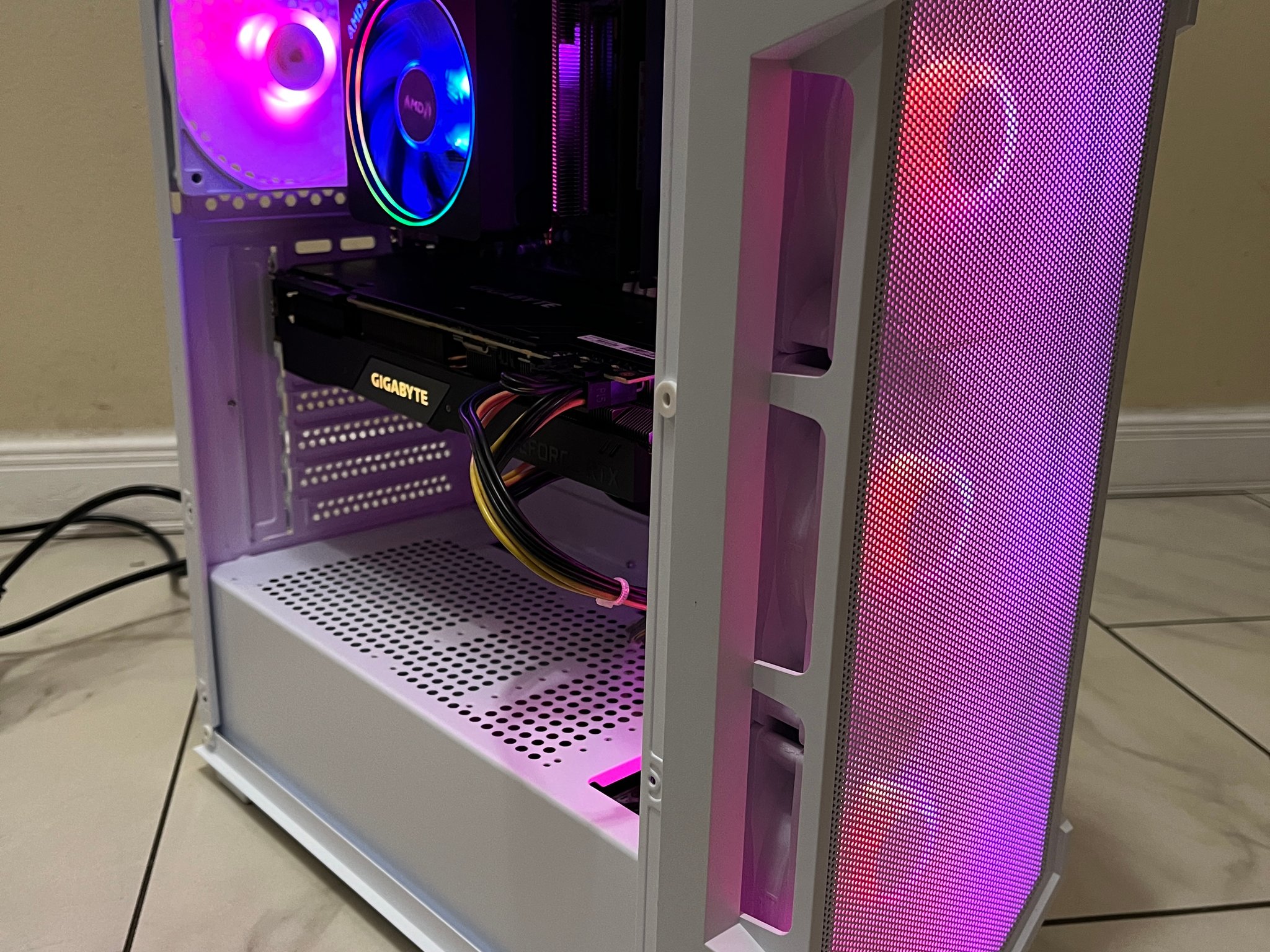 🟠🔥RTX 2080, AMD Ryzen 5 3600, 16GB RAM, 1.2 TB Storage, High FPS Custom RGB Gaming PC 🖥️🔥