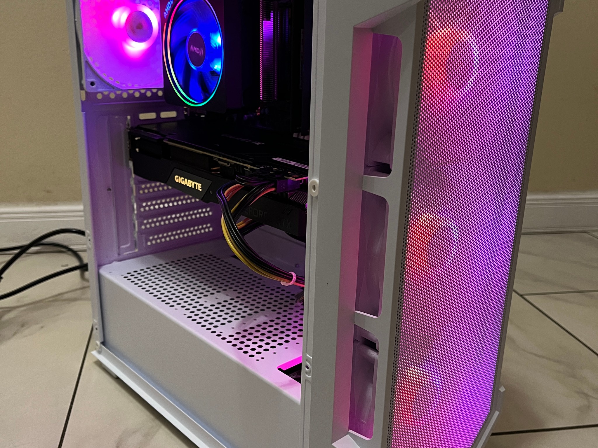 🟠🔥RTX 2080, AMD Ryzen 5 3600, 16GB RAM, 1.2 TB Storage, High FPS Custom RGB Gaming PC 🖥️🔥
