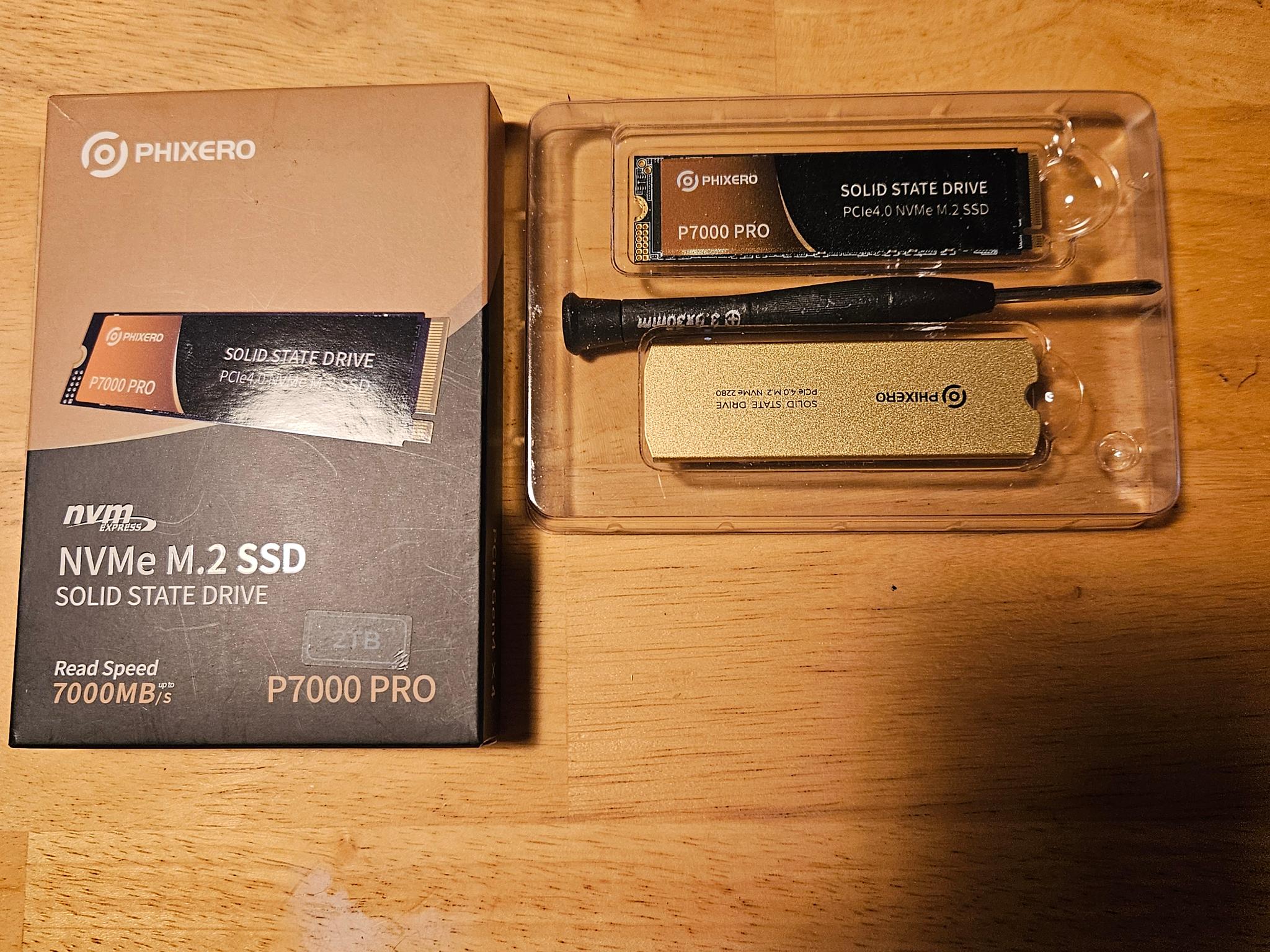 2TB Phixero P7000 Pro SSD with Heatsink