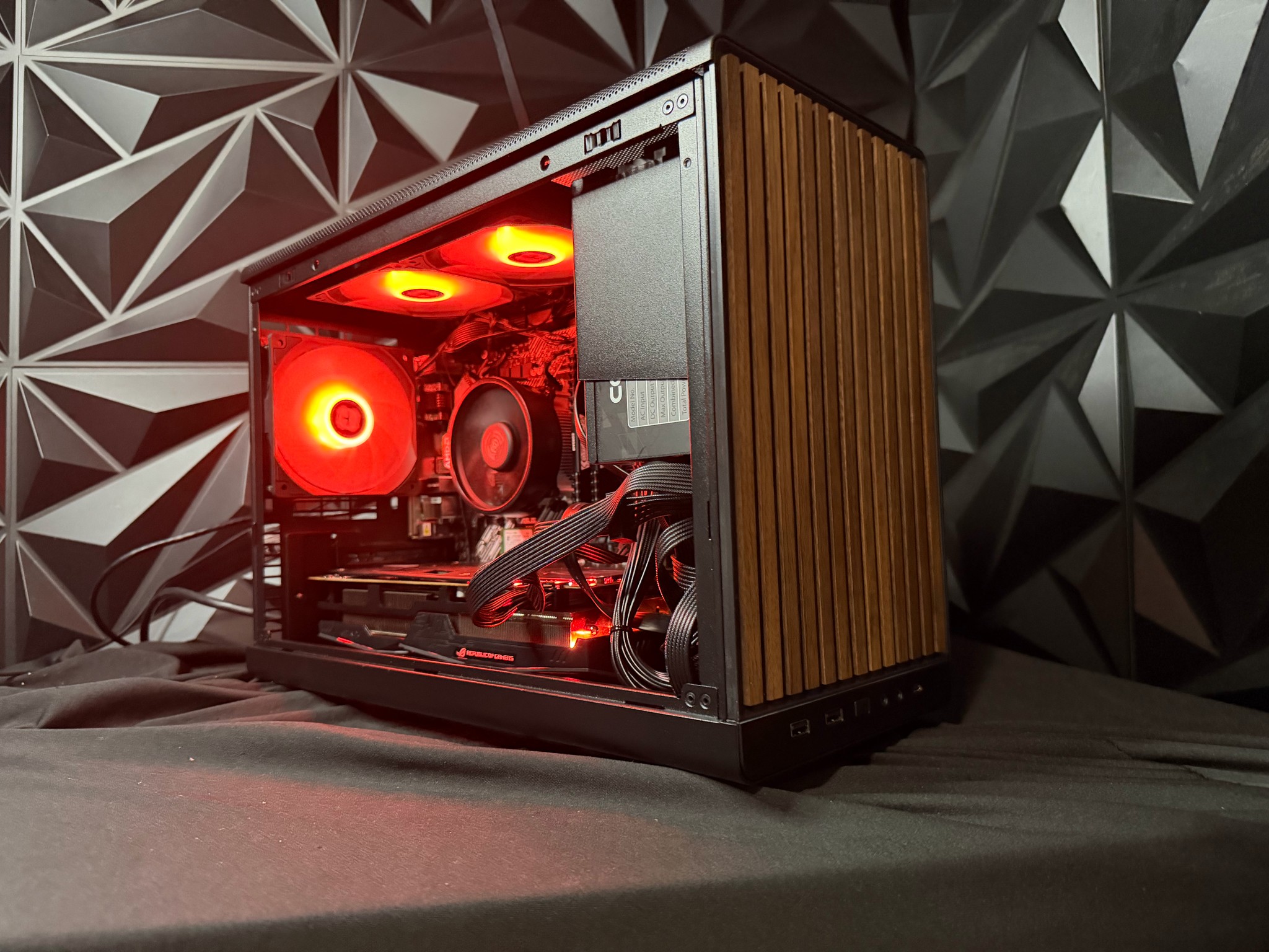 🌑🌲 DARK WOOD 5557 🌲🌑Ryzen 5 5500| RX 5700XT| 16 GB DDR4| 1.5 TB SSD| 650W PSU