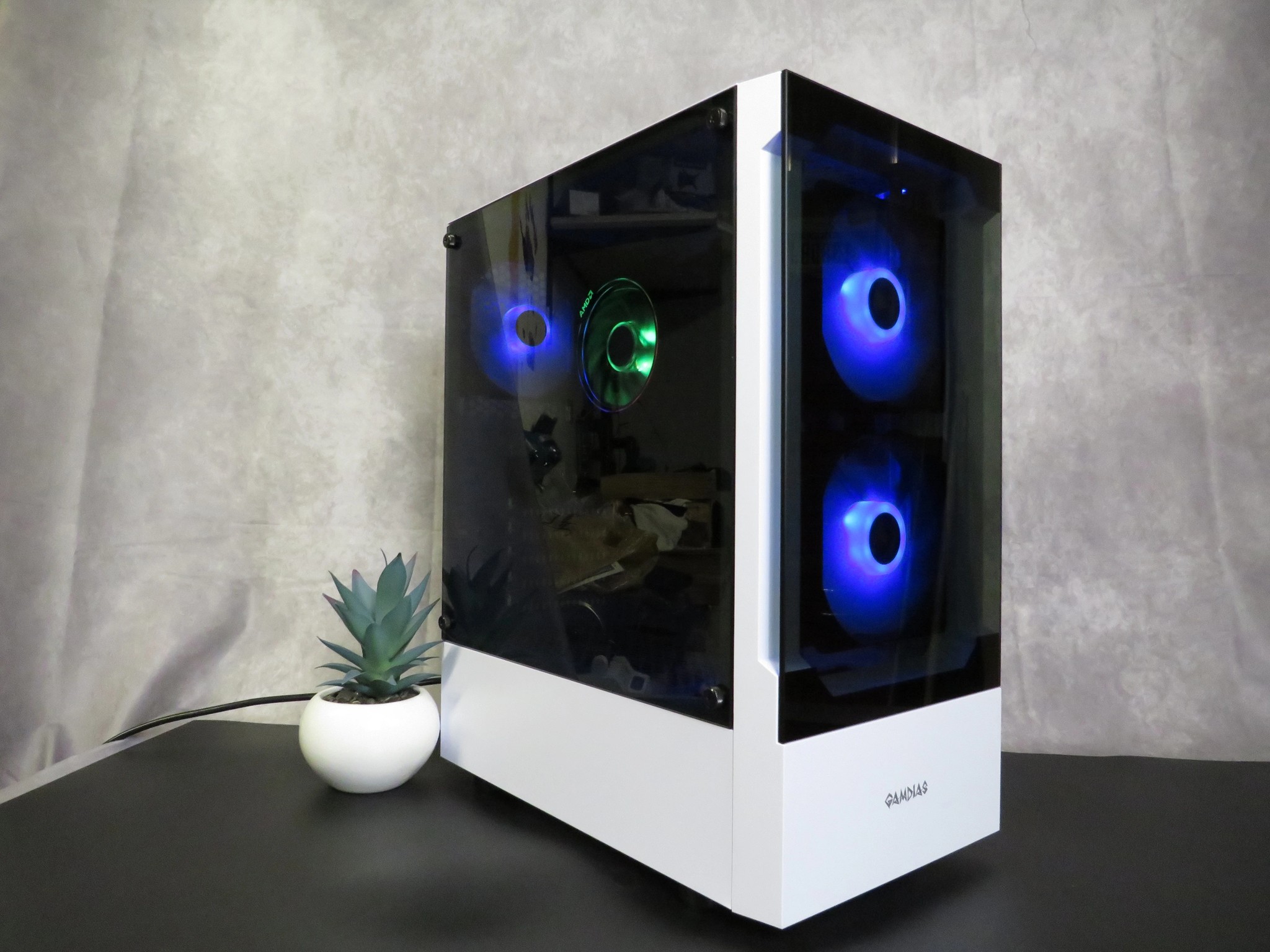 Best Entry level GAMER! Ryzen 5 3600 + GTX 1660ti + 16 GB DDR4 + 1 TB NMVE SSD