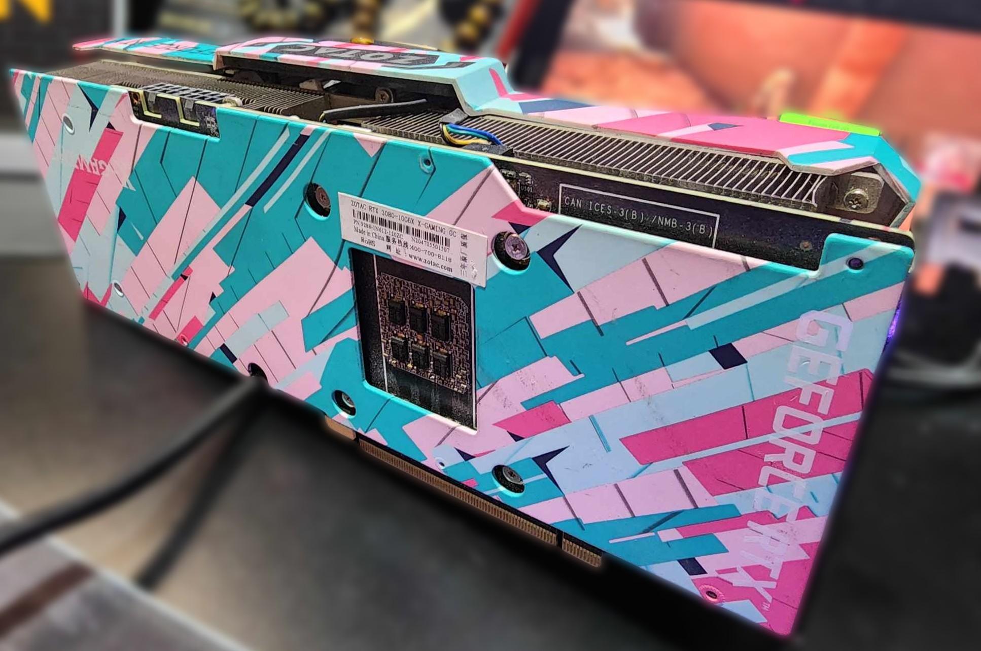 ZOTAC GAMING GeForce RTX 3080 Trinity OC 10Gb GDDR6 Rainbow