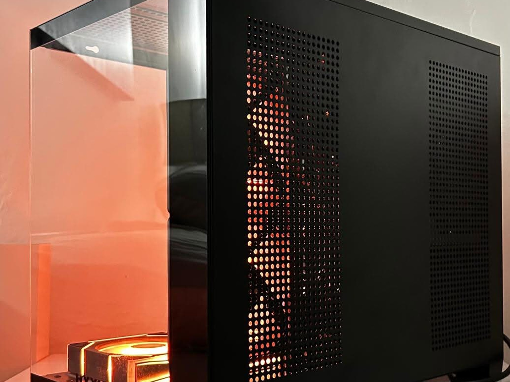 Gaming PC - RTX 5060, I5-9400F, 16GB DDR4, WIFI, BLUETOOTH, ARGB, BLACK, 1TB NVME SSD.