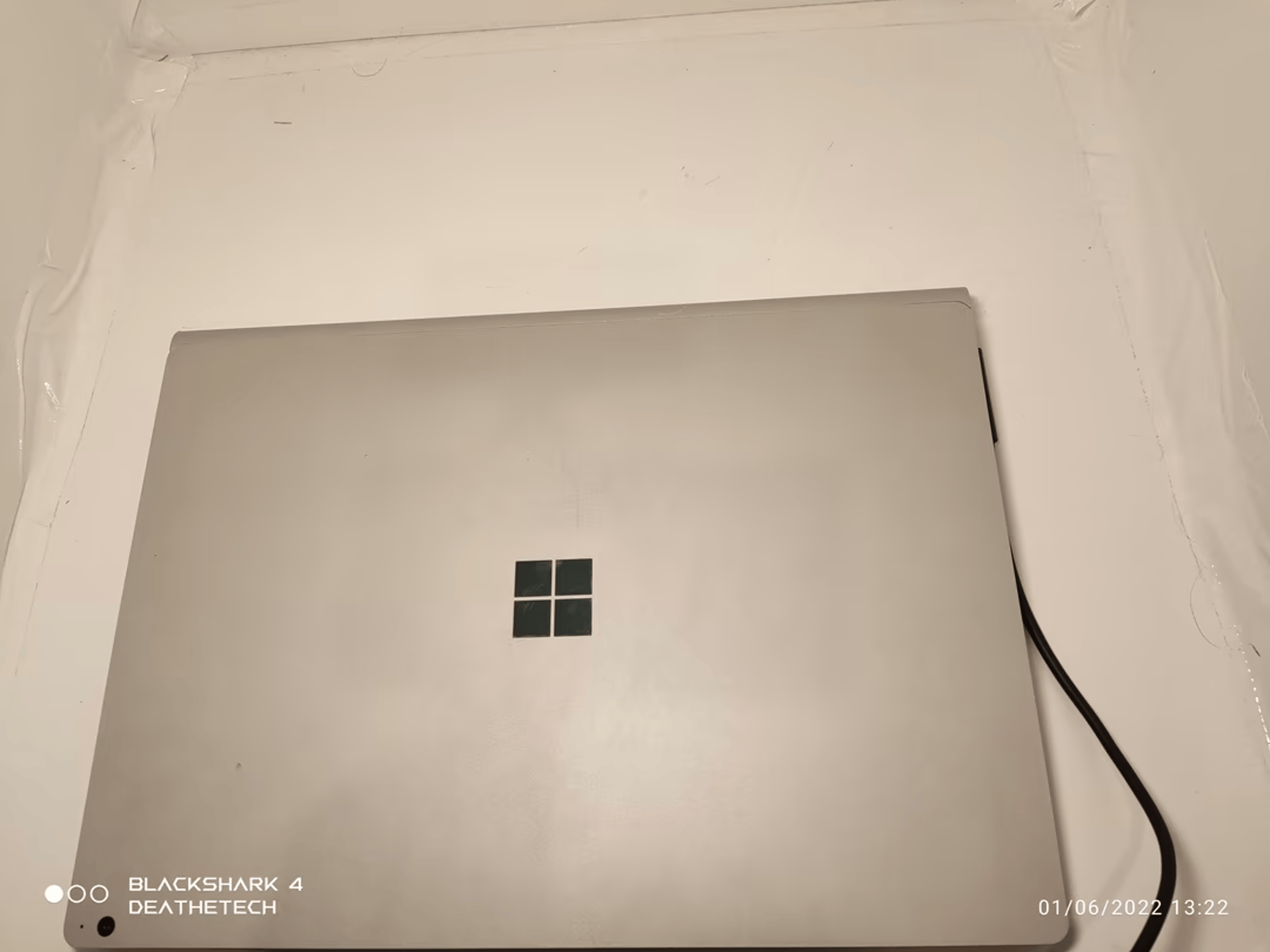 Microsoft Surface Book 3 15" i7 1065G7, 16GB Ram, 256GB SSD, 1660Ti