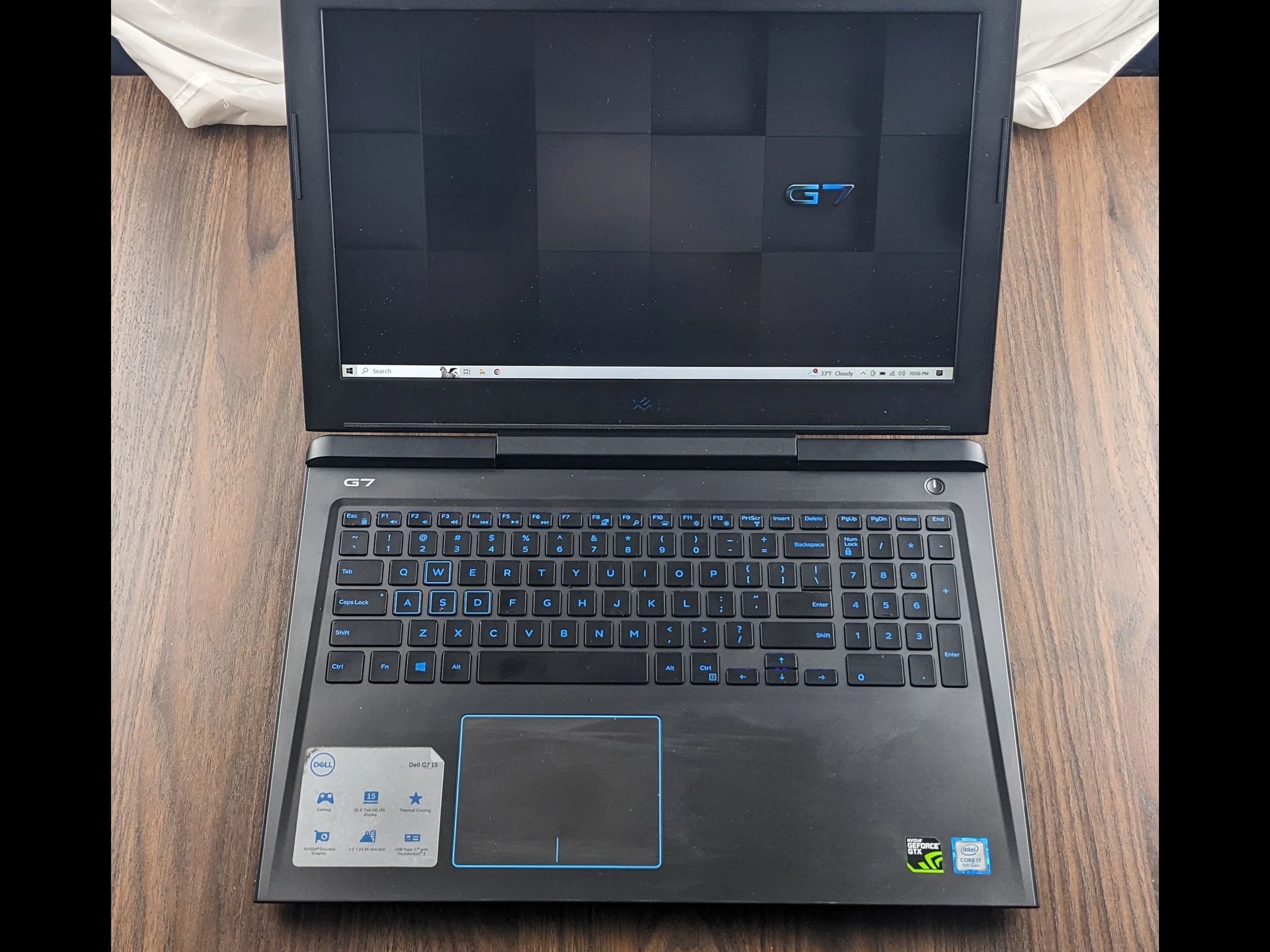 Dell G7 15.6" GTX 1060 MaxQ i7-8750H 16GB 2666mhz 1TBNVMe. Gaming Laptop