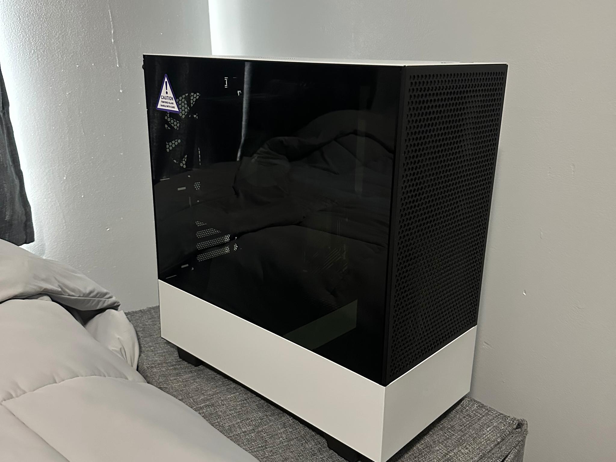 Nzxt Gaming pc, intel core i5-13400f, nvidia geforce 3050
