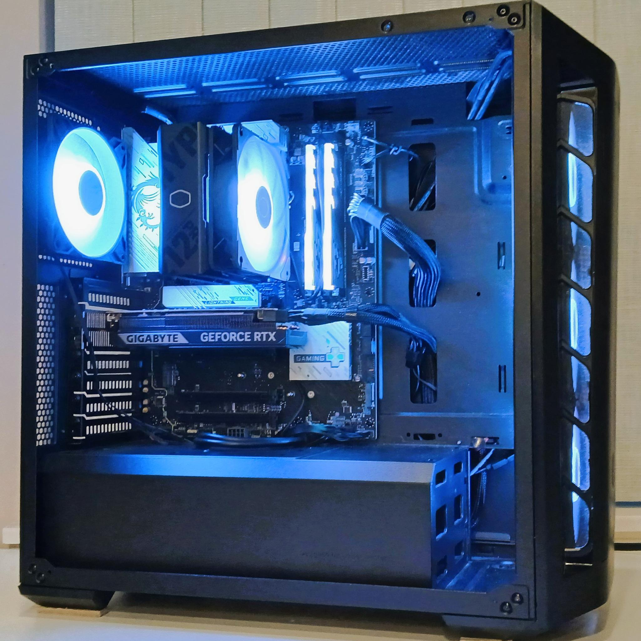 Ryzen 5 9600X | 32GB RAM| RTX 5060 8GB | 1TB NVME STORAGE | Win 11 | Wi-Fi | GAMING PC for 1440P