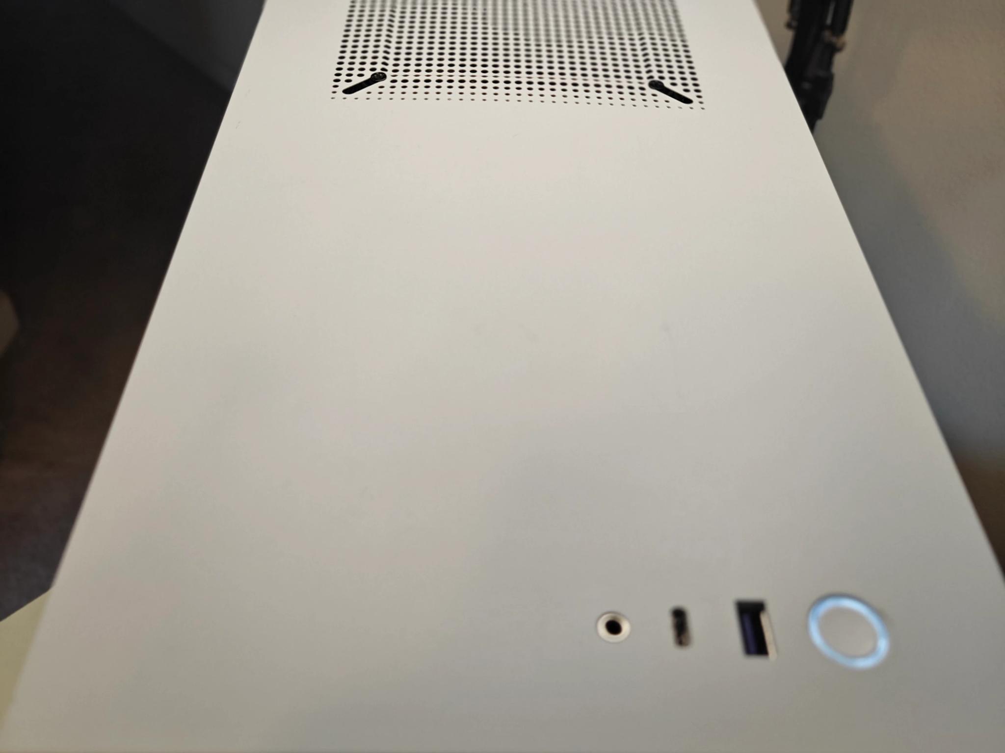 Checkered ⬜🔳⬛ | Ryzen 7 5700X3D | Geforce RTX 3060 12GB | 32GB DDR4 RAM | 1TB NVMe SSD