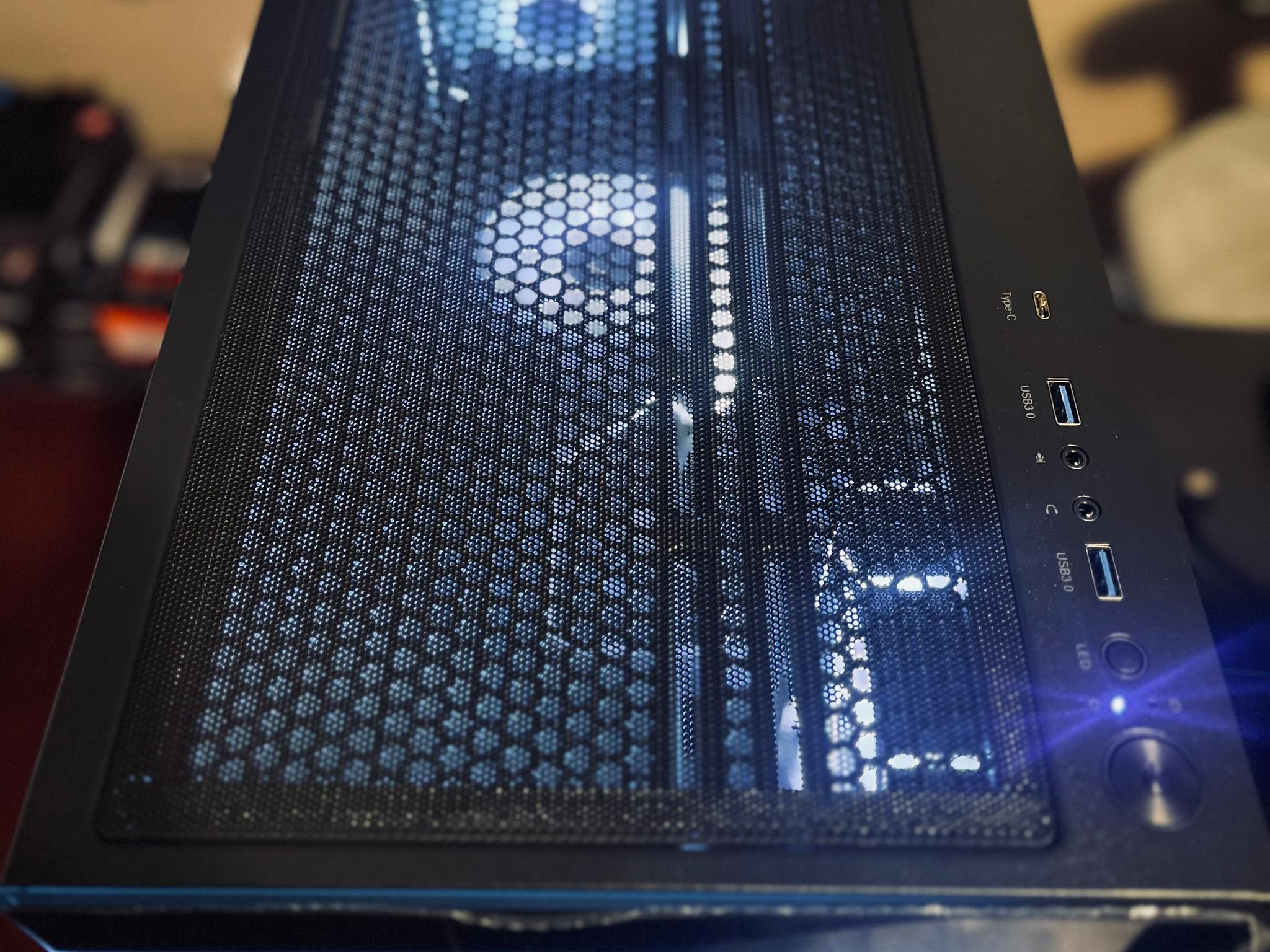 Pro Gaming PC |RTX 3080 // Ryzen 5600x // 32GB DDR4|