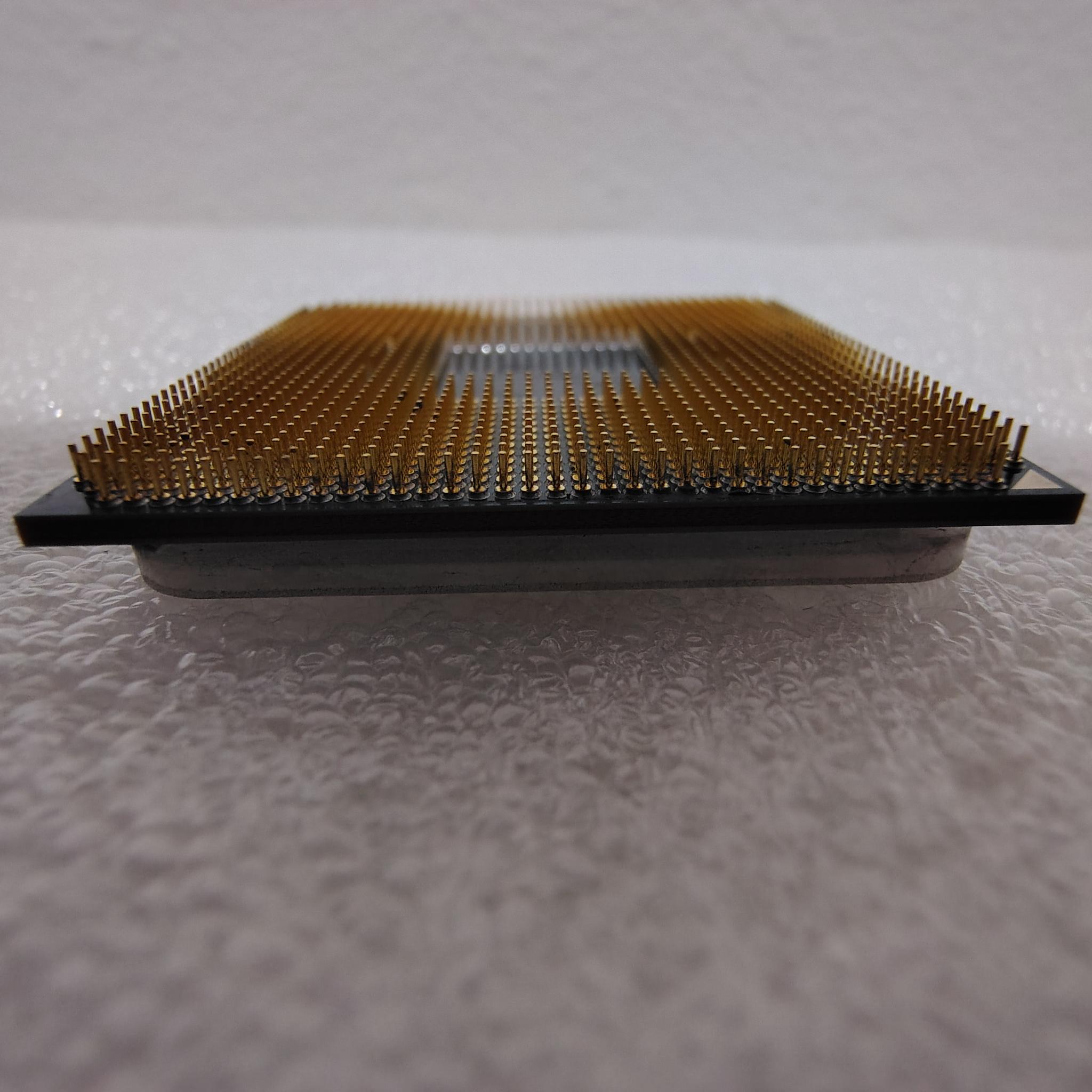Ryzen 7 5700X - AMD