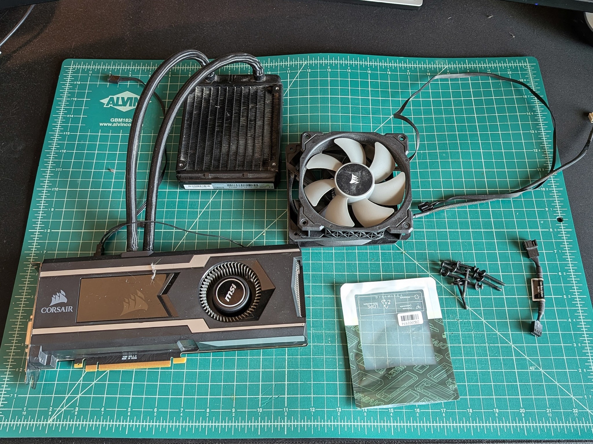 MSI+Corsair GeForce GTX 1080 Ti SEA HAWK X - For Parts