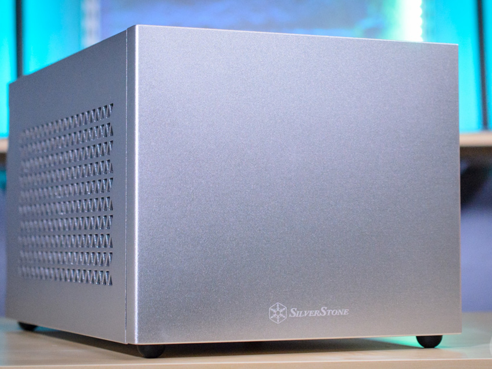 SilverStone SUGO 15 Small Form Factor ITX Case
