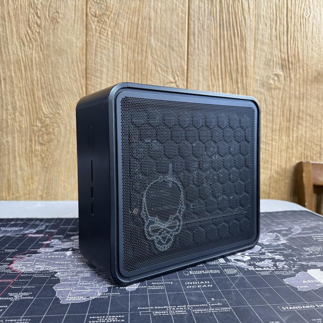 Intel Nuc 9 Extreme (NUC9i7QNX), i7-9750H 6C/12T, 32GB Ram, RTX 3060 TI, 500GB (Boot) / 1TB (Data)