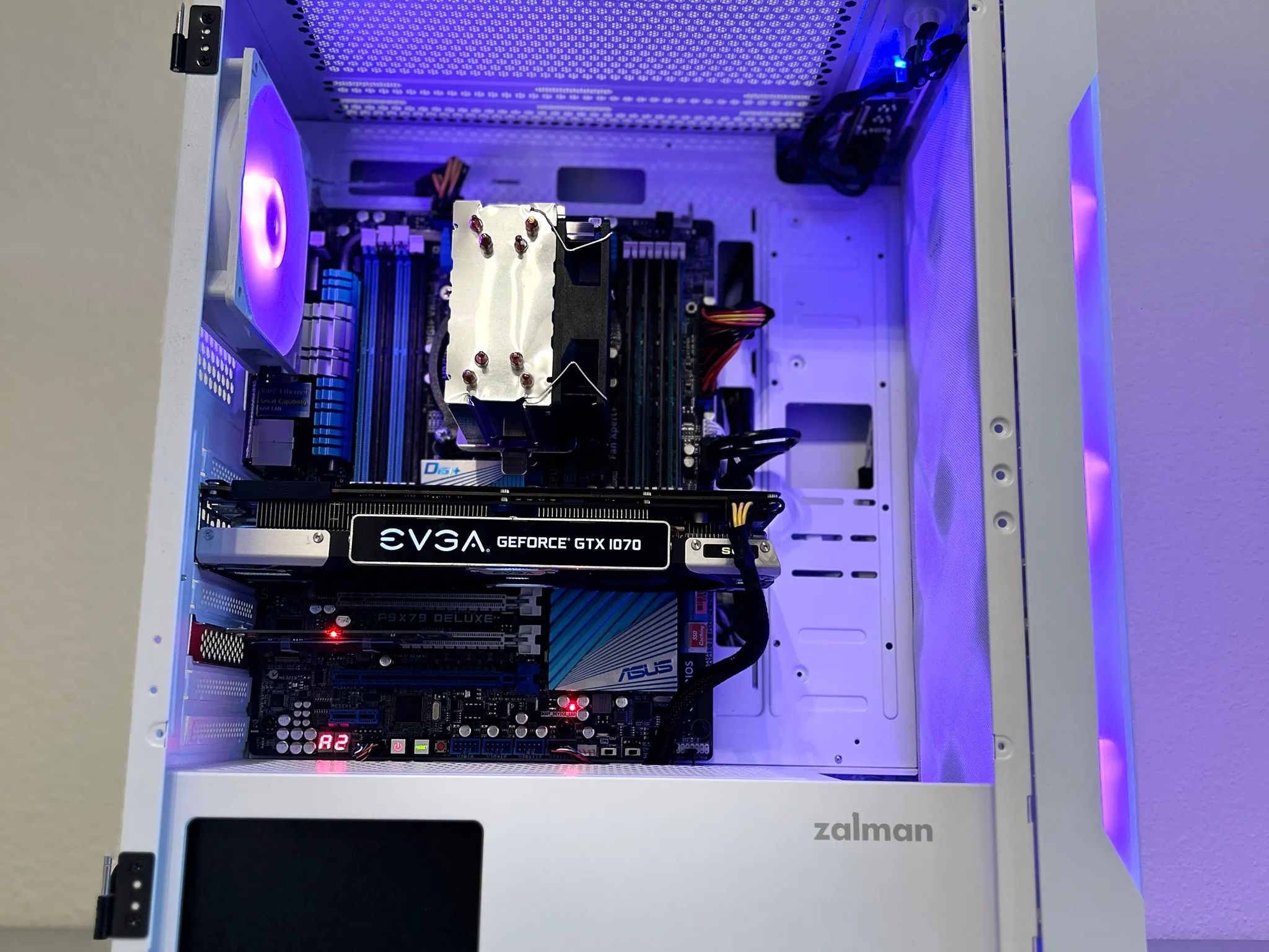 Intel i7 | Nvidia GTX 1070 8GB | 32GB Ram | 1TB Storage