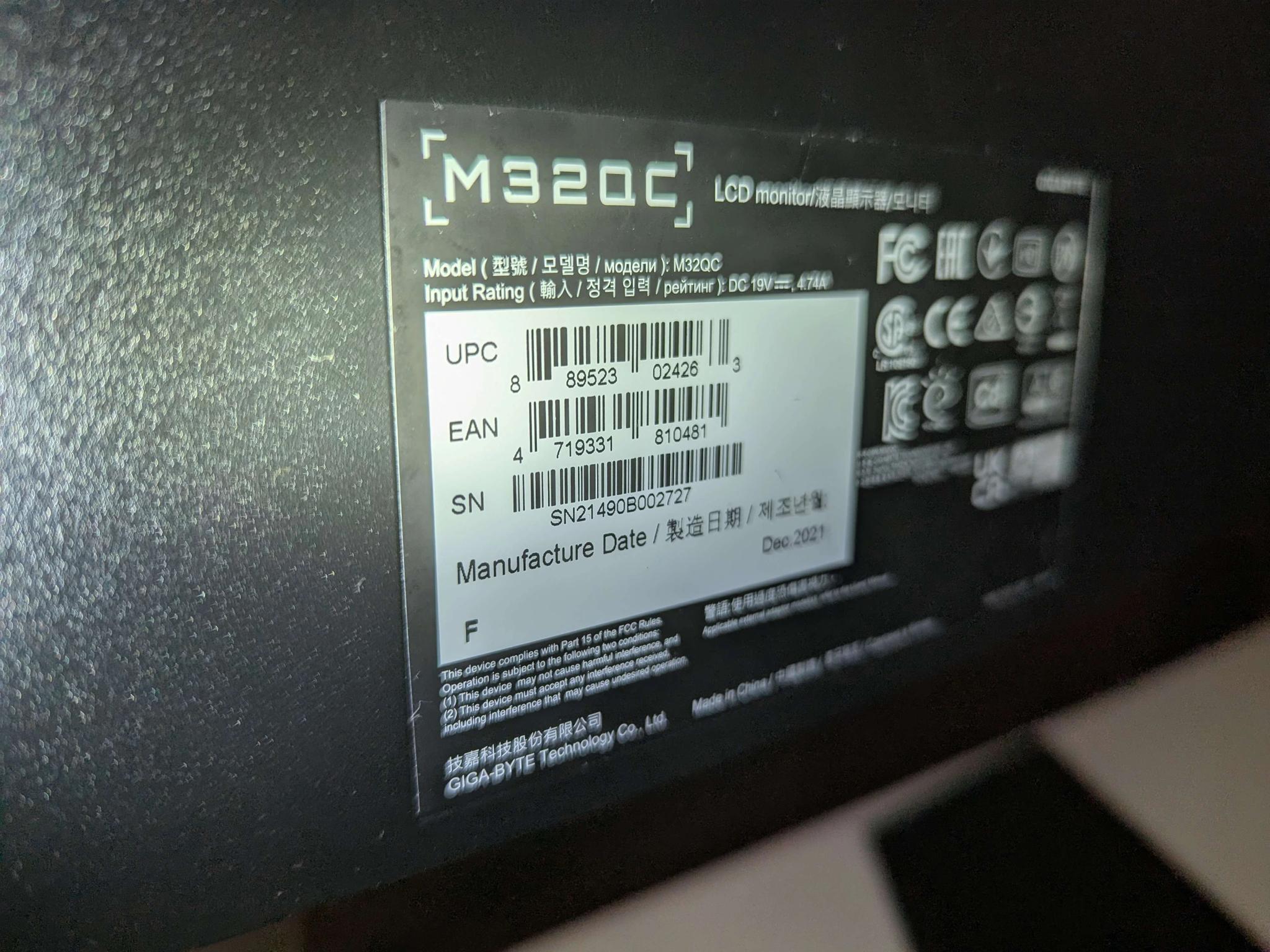 Gigabyte M32QC 32in 1440p 165hz 170hz oc 1ms 1500R curved