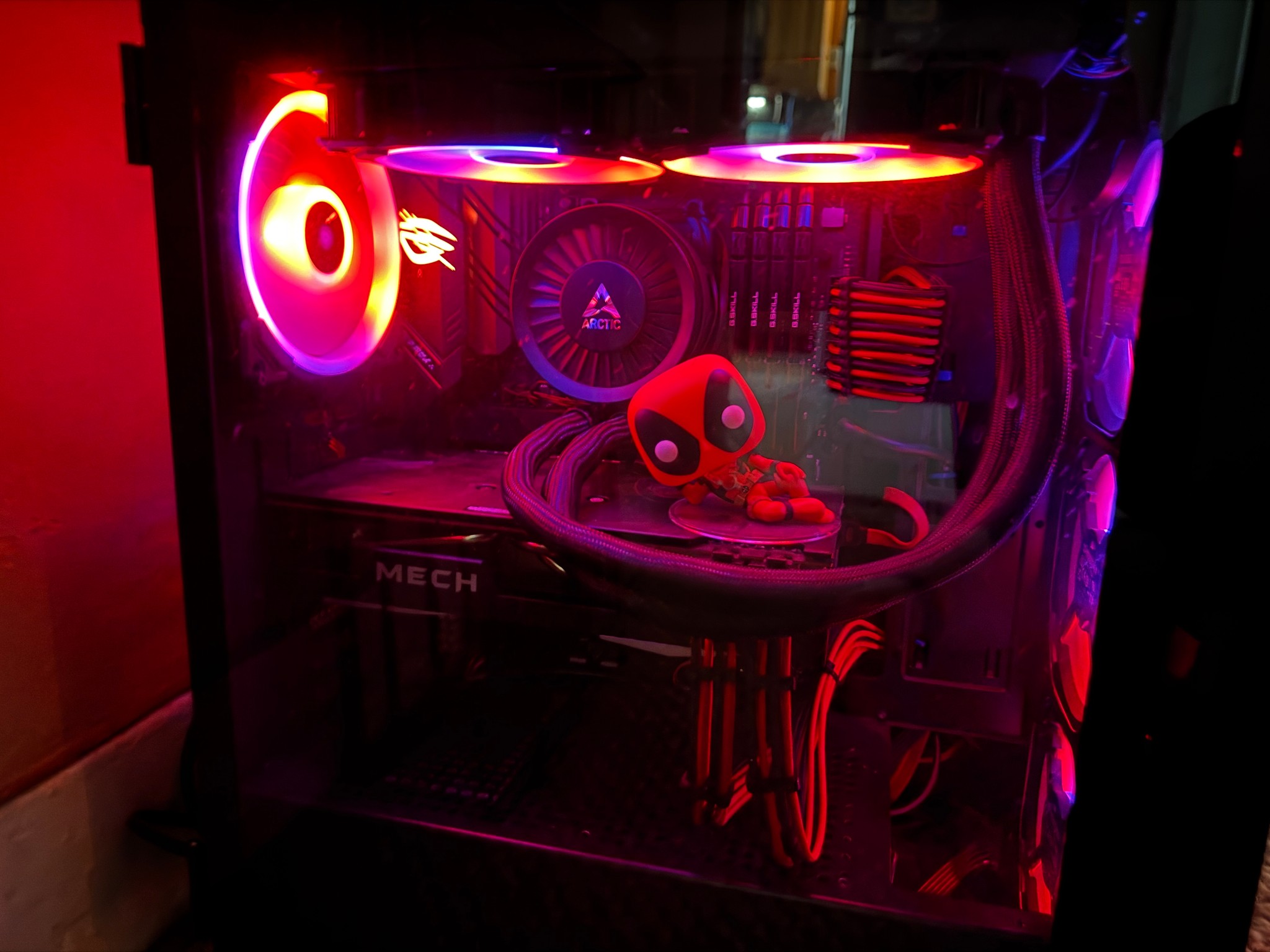 Great 1440P Gaming PC, Ryzen 7 5700X, 32gb of ram, 4TB total NVMe Storage, Radeon RX 6750 XT 12gb
