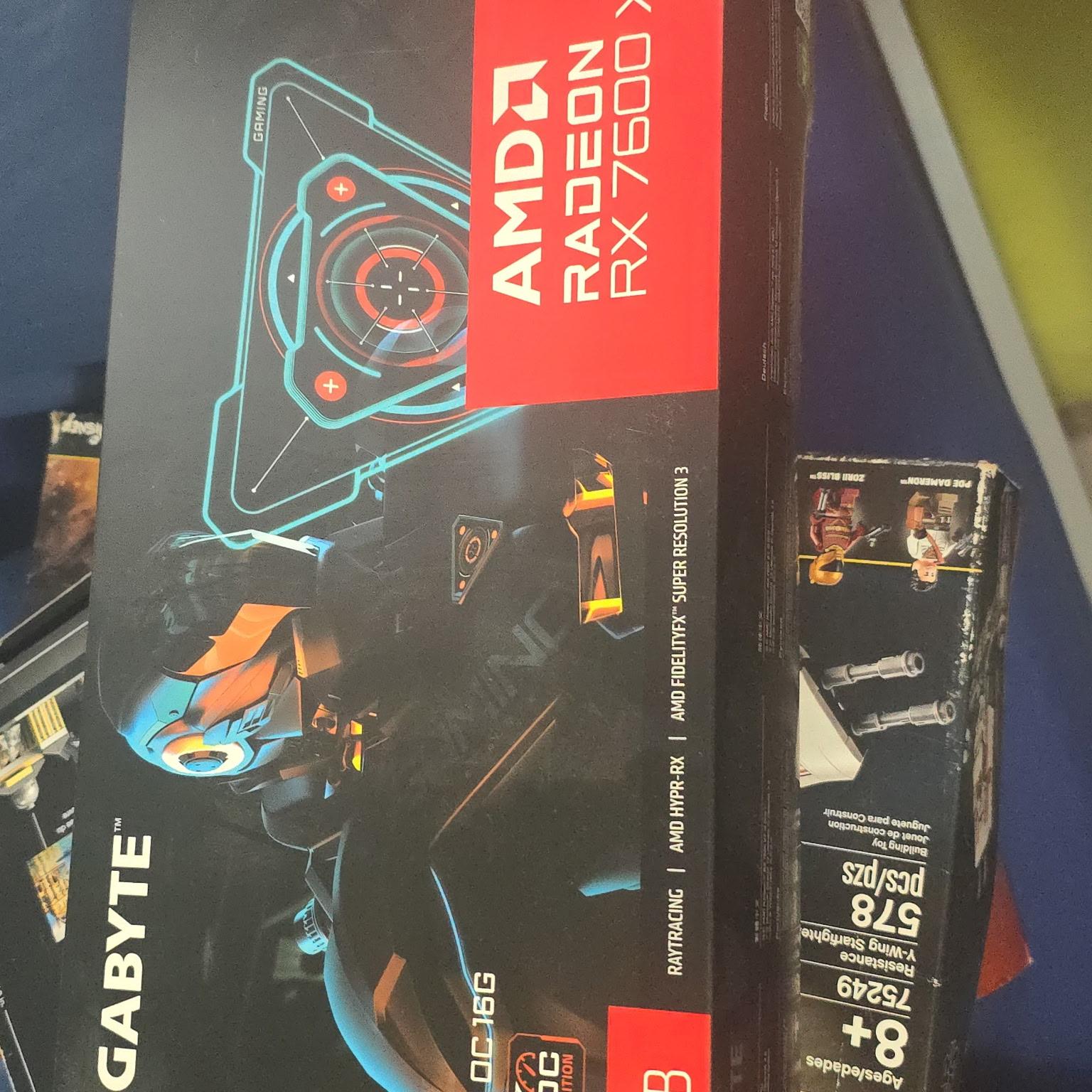 Gigabyte Radeon RX 7600 XT GAMING OC 16G